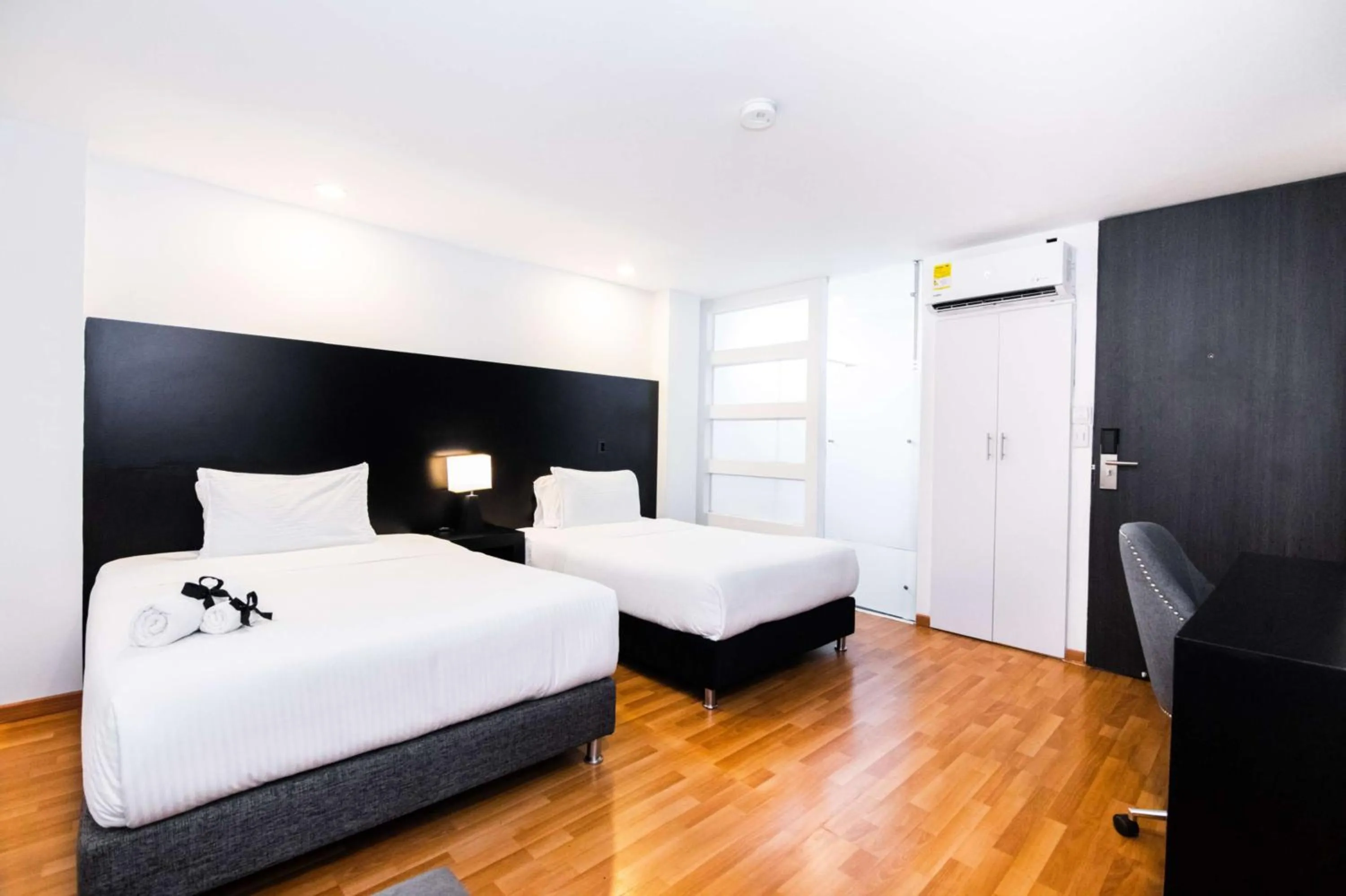 Photo of the whole room, Bed in Hotel Z3 Pereira