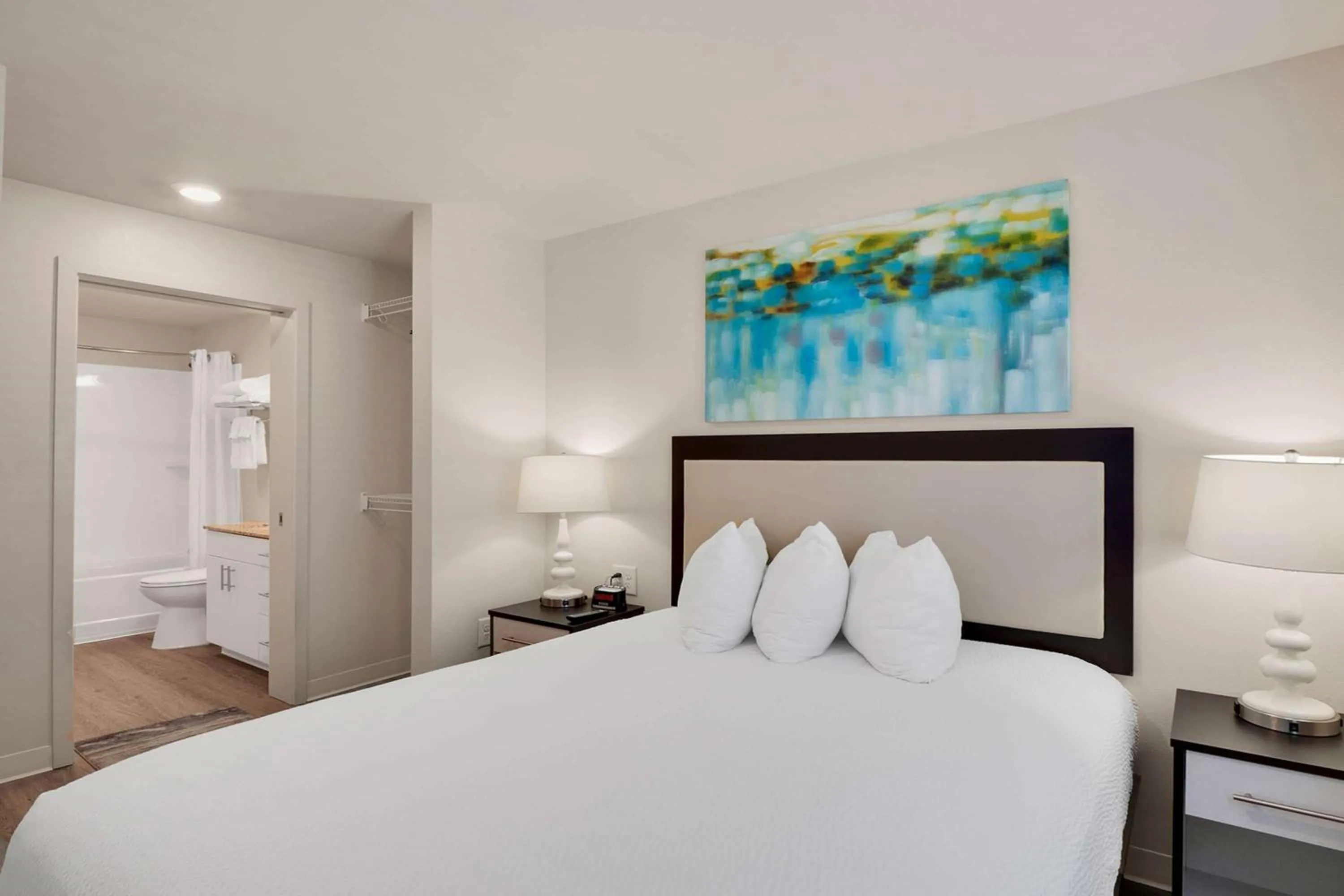 Photo of the whole room, Bed in WaterWalk Extended Stay by Wyndham Charlotte - Arrowood
