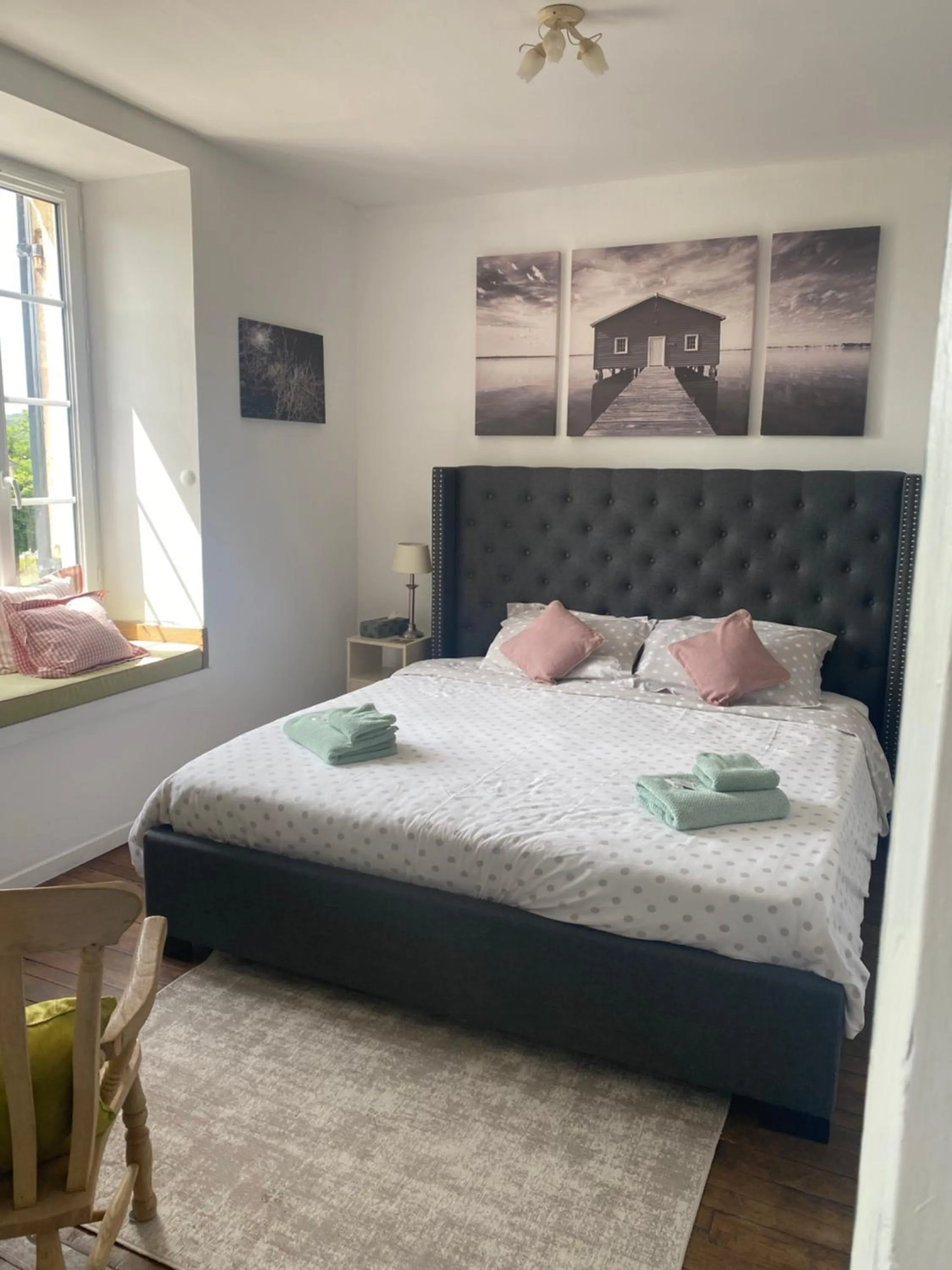 Bedroom, Bed in Ancien Relais de Poste The Old Post Office