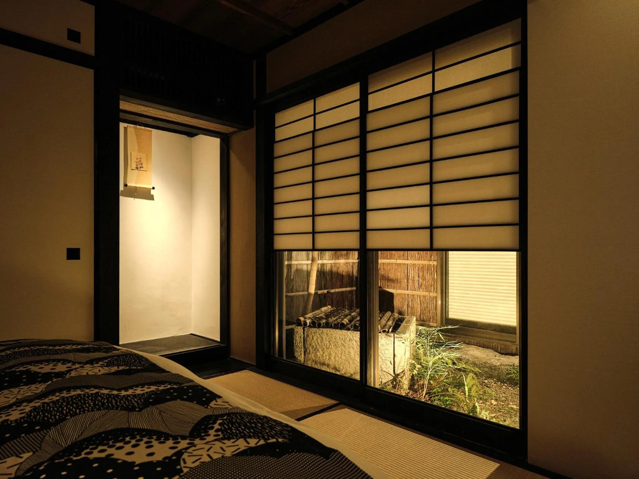 Bed in Tsumugi Nishinotoinhanayacho