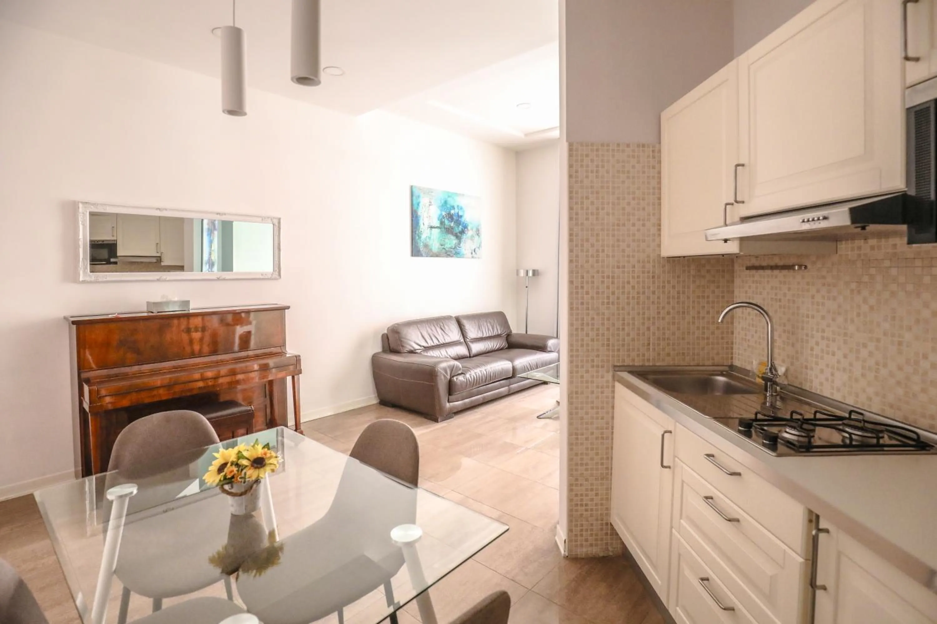 Kitchen or kitchenette in Sanfelice 33 Luxury Suites