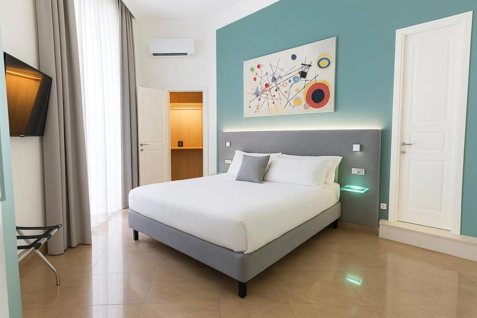 Bedroom, Bed in Sanfelice 33 Luxury Suites