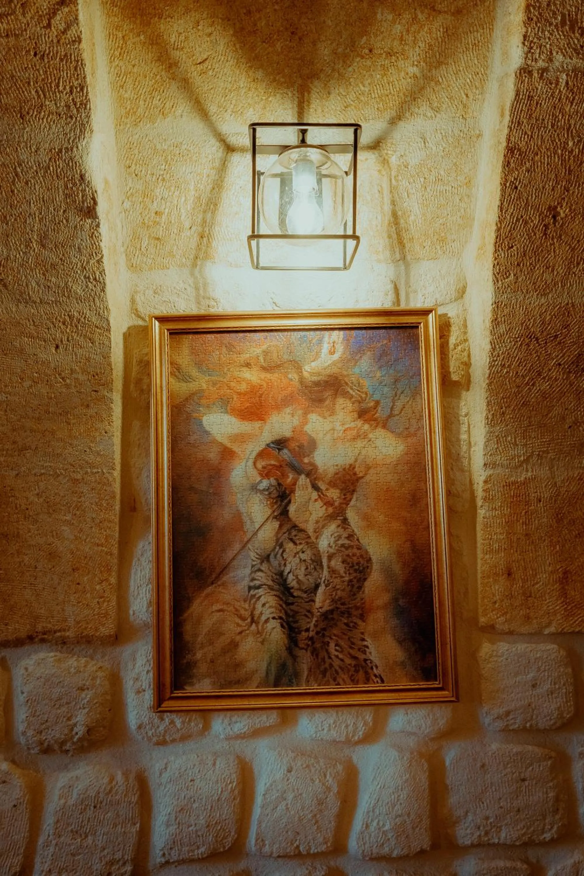 Decorative detail in Misty Cave Hotel