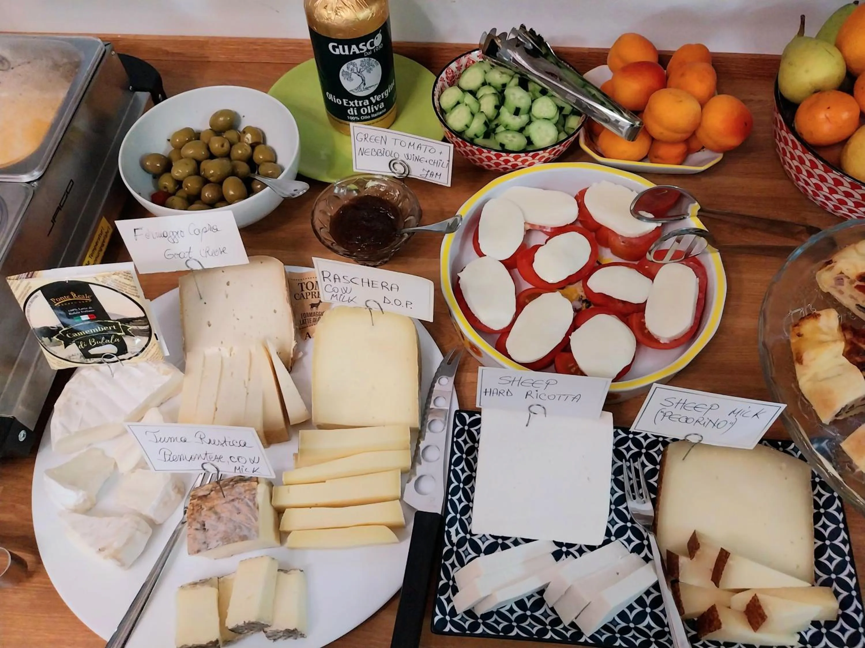 Food and drinks in Villa Bellavista Alba, B&B