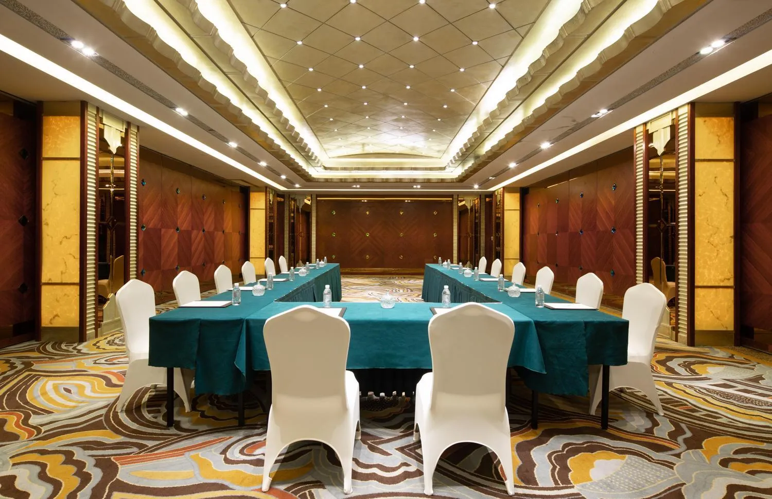 Meeting/conference room in Jianguo Hotel Shanghai