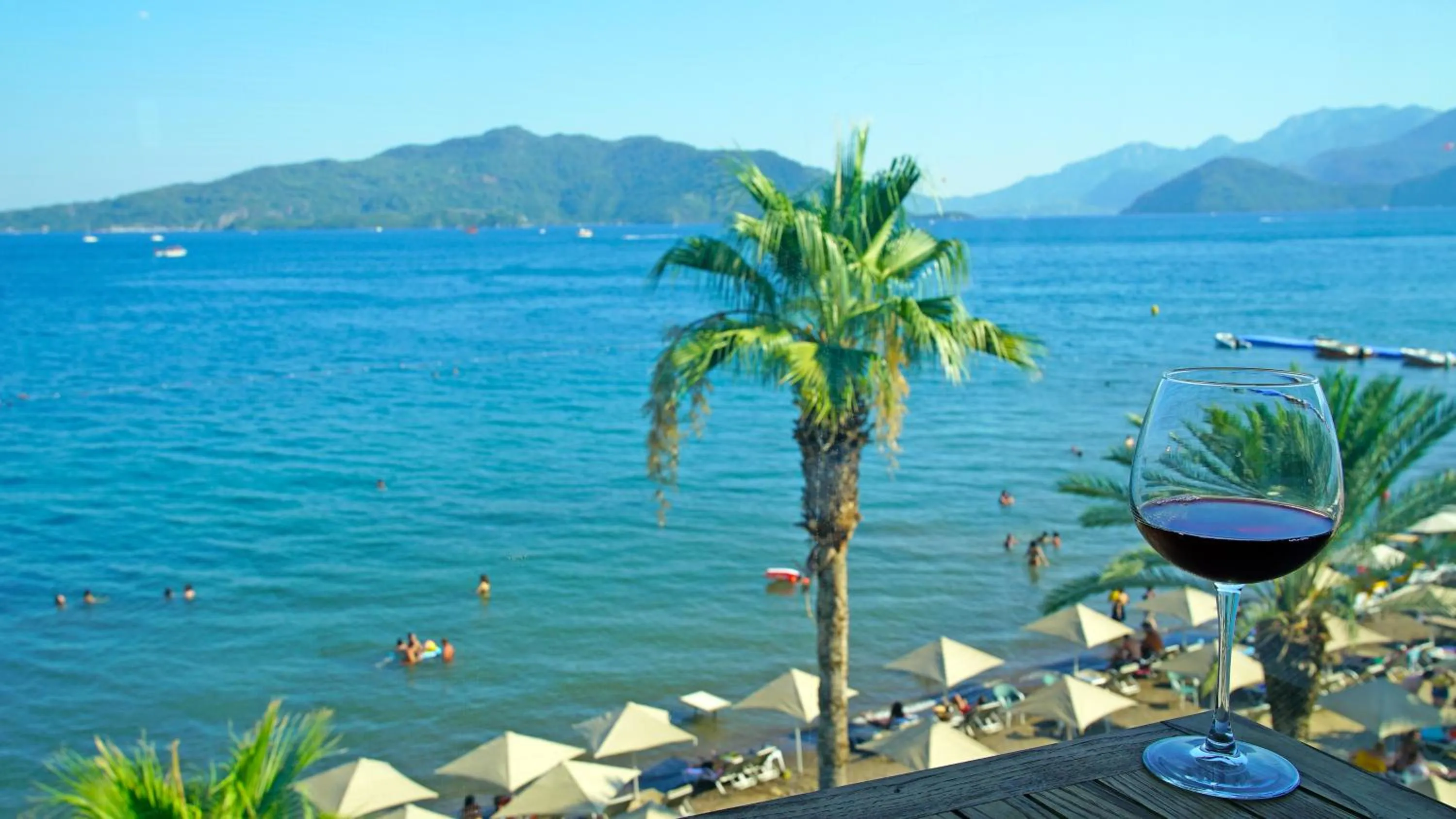 Beach in Yeshill Boutique Hotel