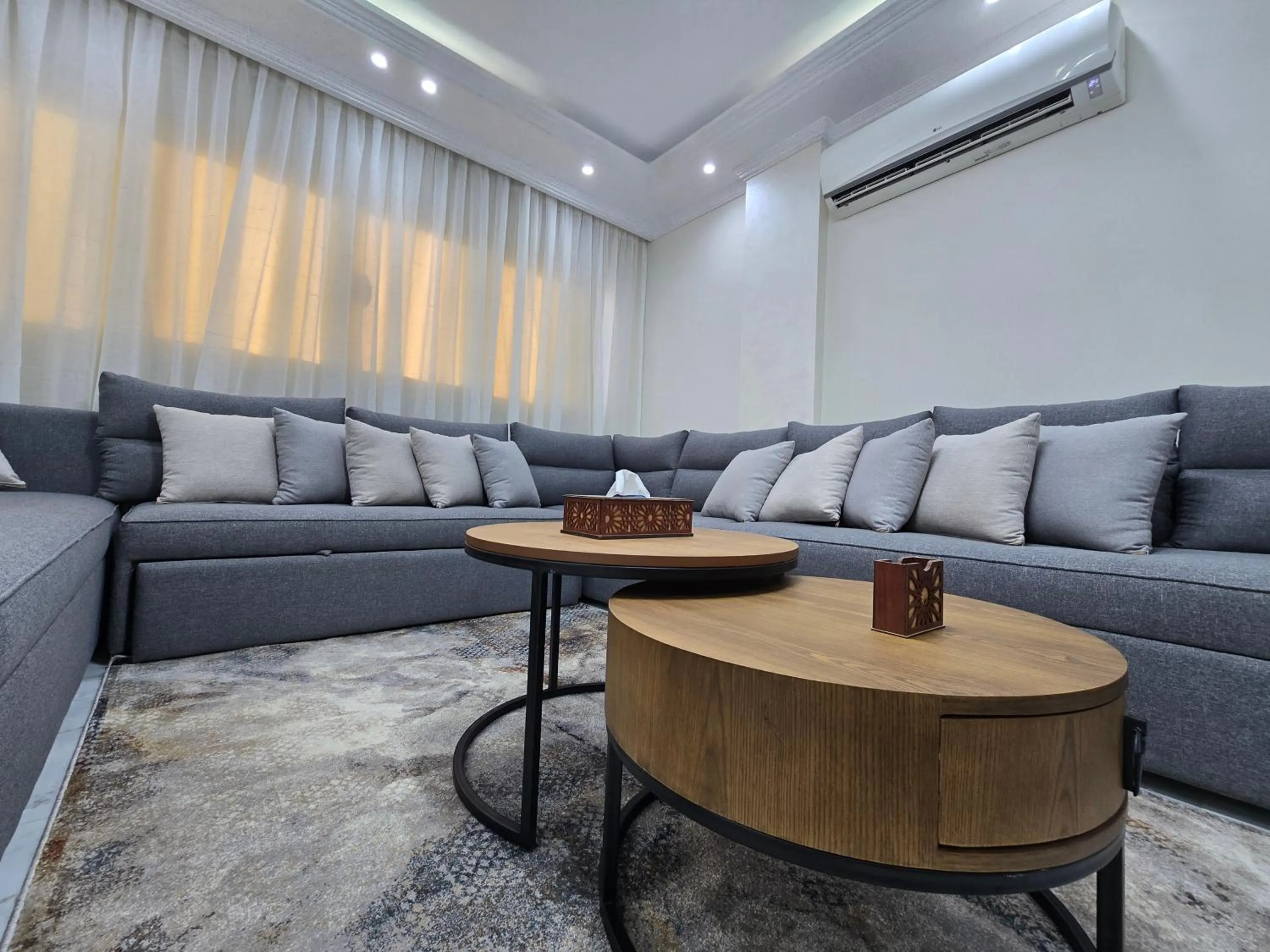 Living room in Comfy 2 Bedrooms Apartment in Cairo 94S