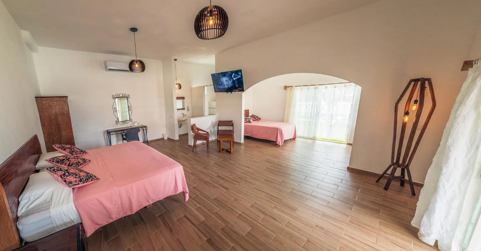 Decorative detail, Bed in Hotel Bahía Paraíso