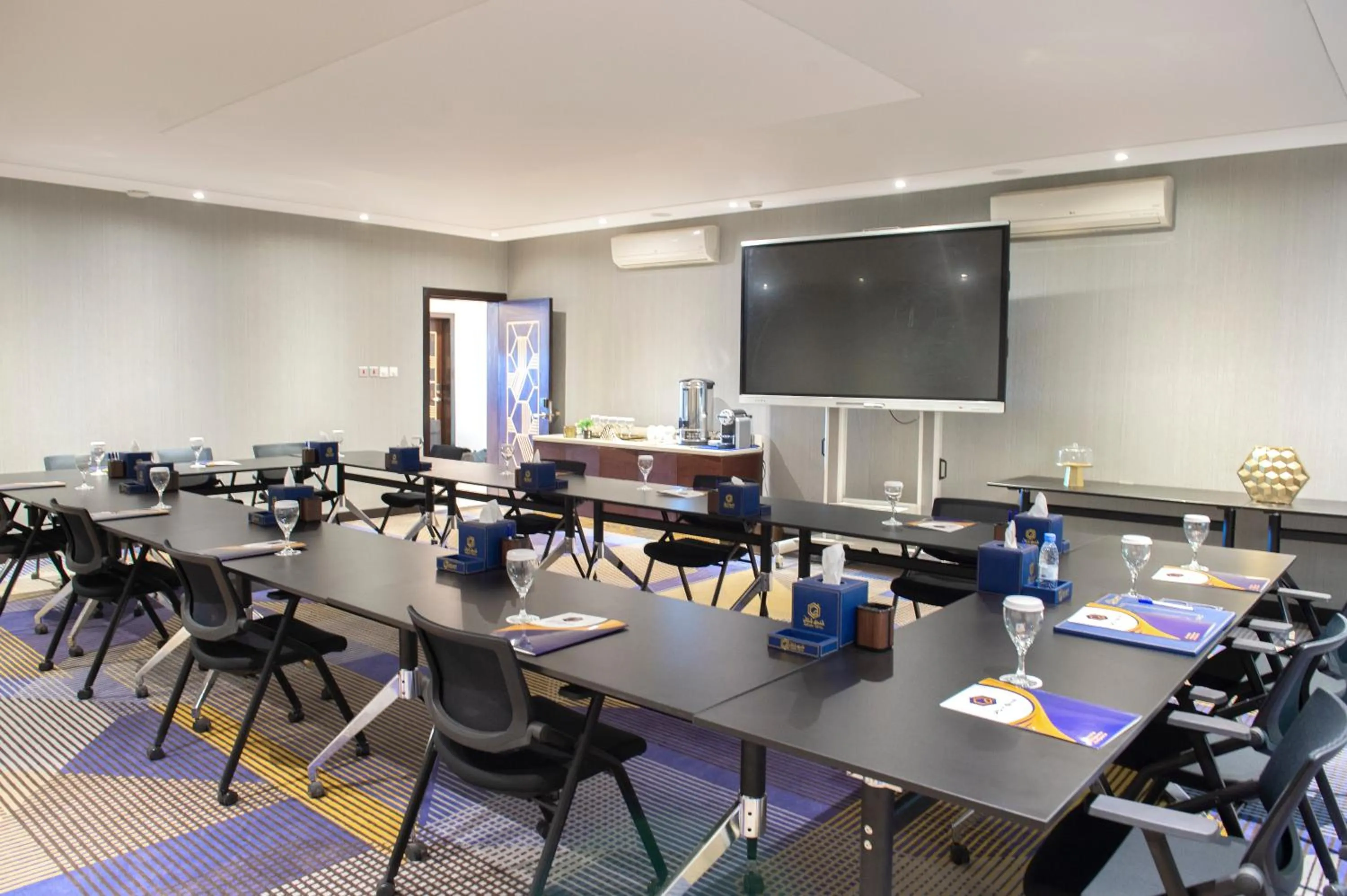 Meeting/conference room in Gorash Hotel