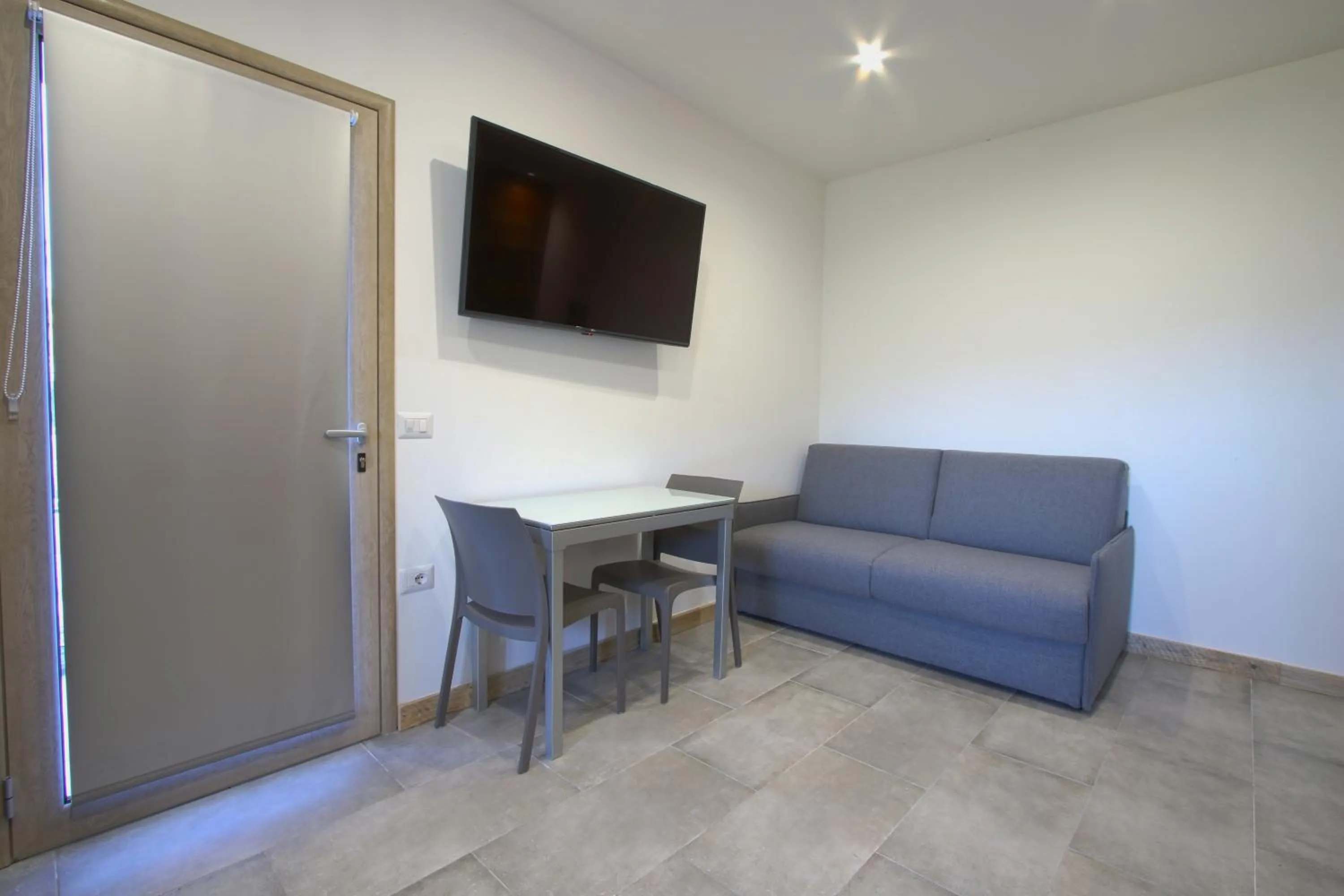 Communal lounge/ TV room in Monolocale belvedere