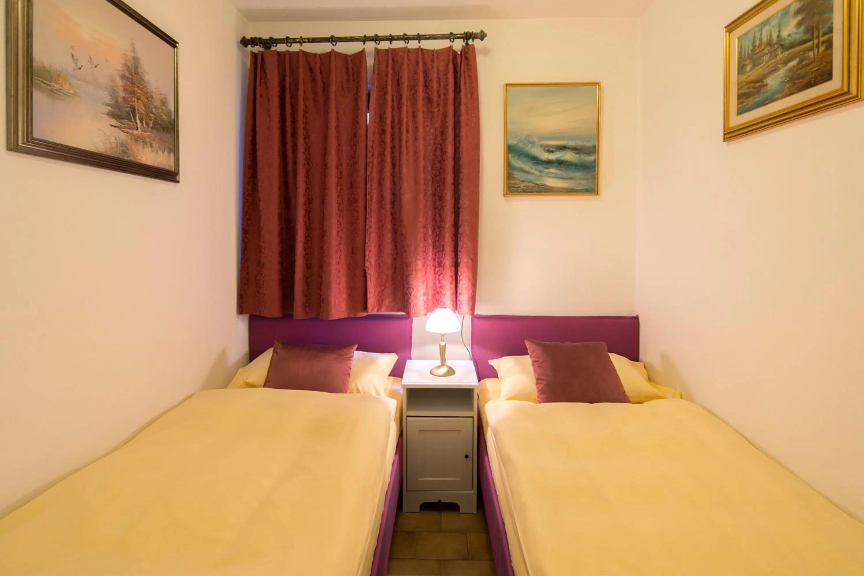 Bedroom, Bed in Hotel Al Fiume