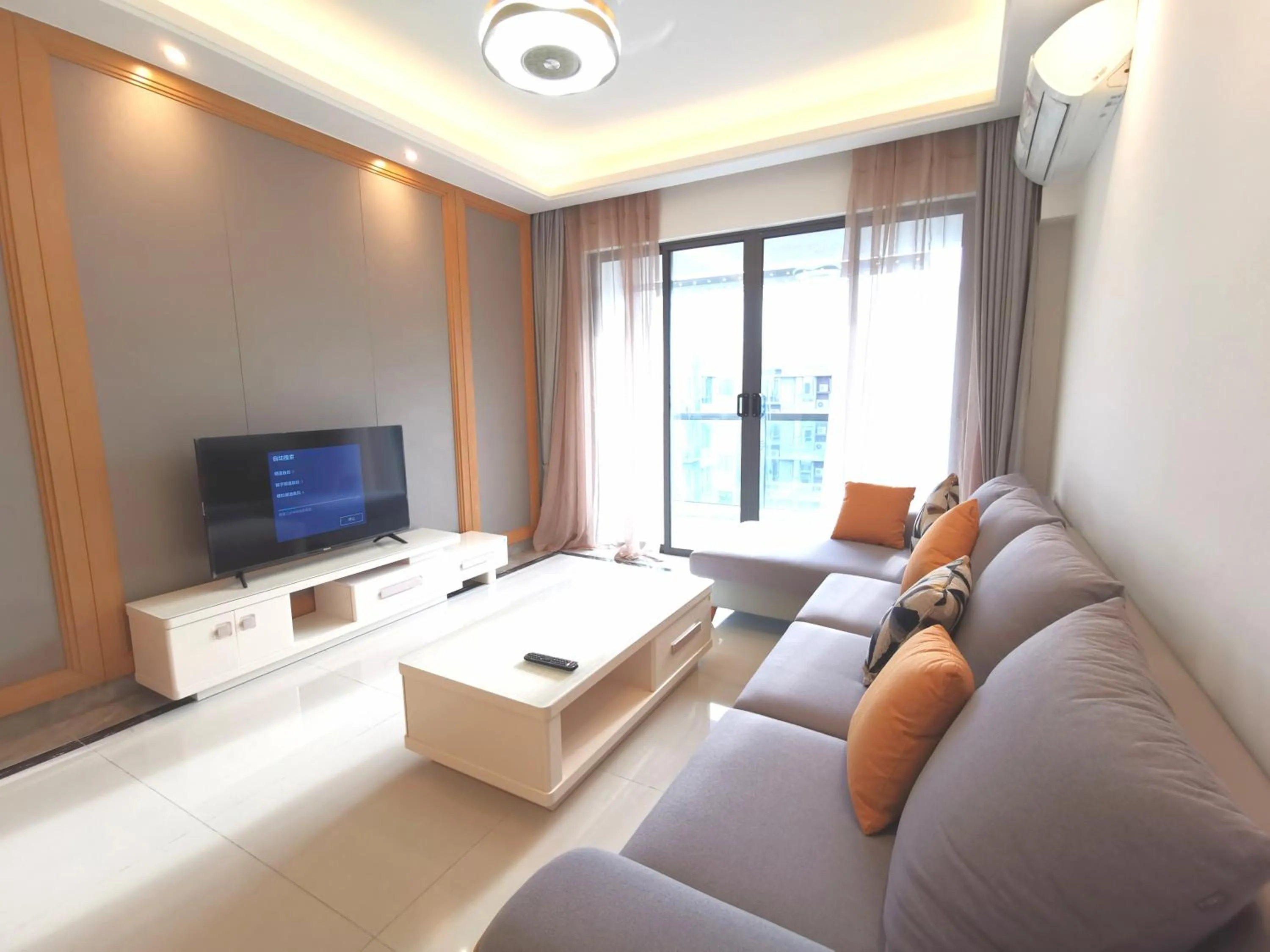 R&F Princess Cove by Maco Home