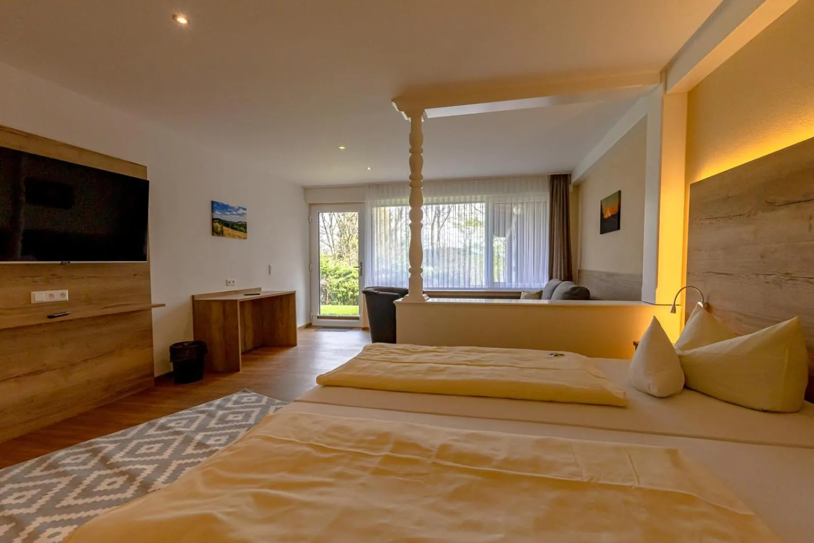 Photo of the whole room, Bed in Hotel Schneider