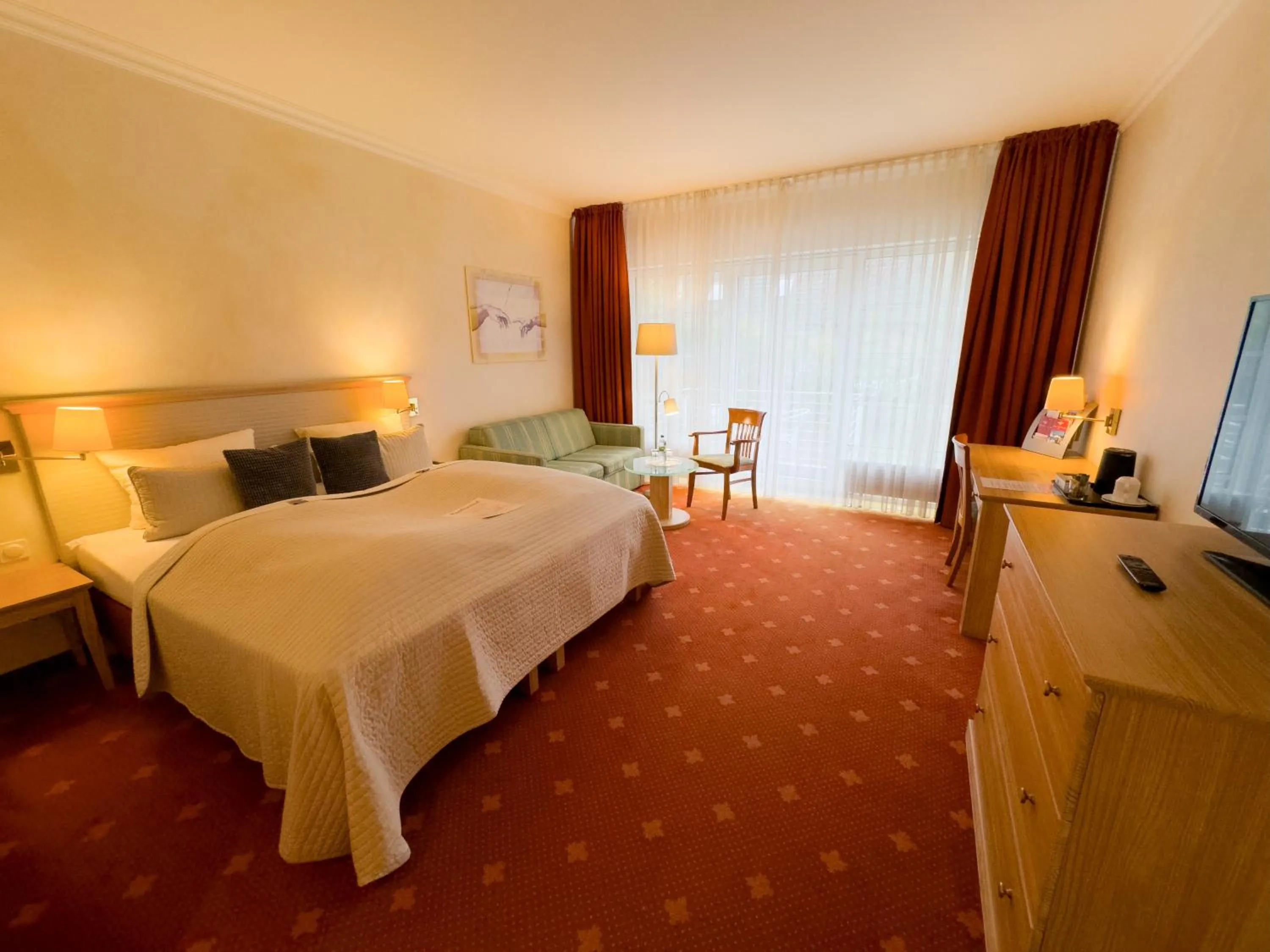 Photo of the whole room, Bed in Hotel Villa Gropius