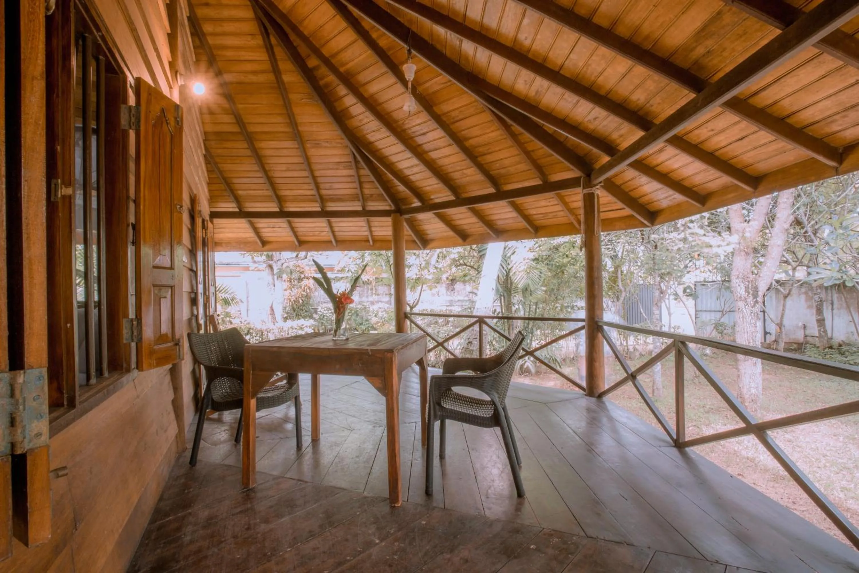 Seating area in Paradise Bungalow