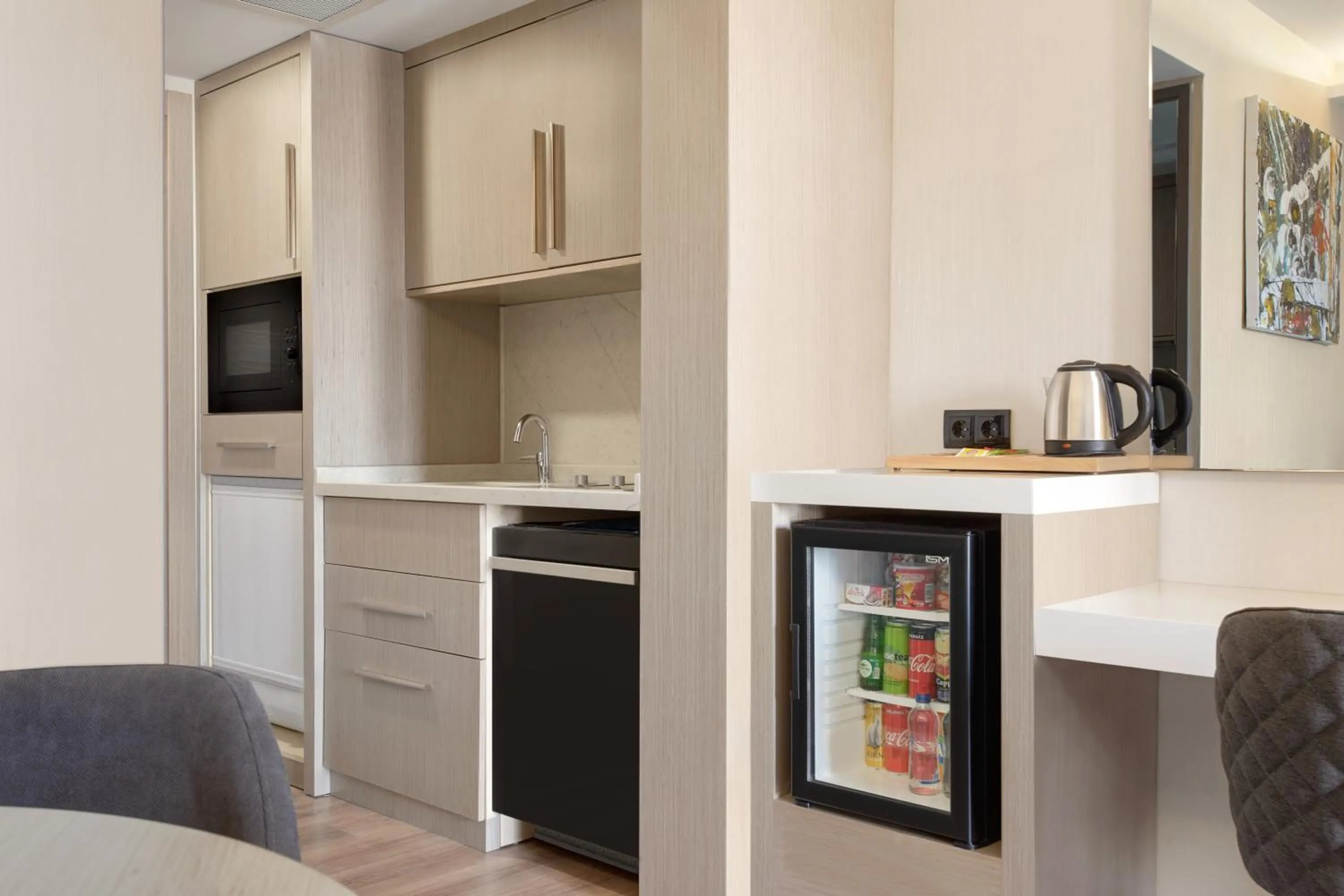 Kitchen or kitchenette in Ramada Residences by Wyndham Balikesir