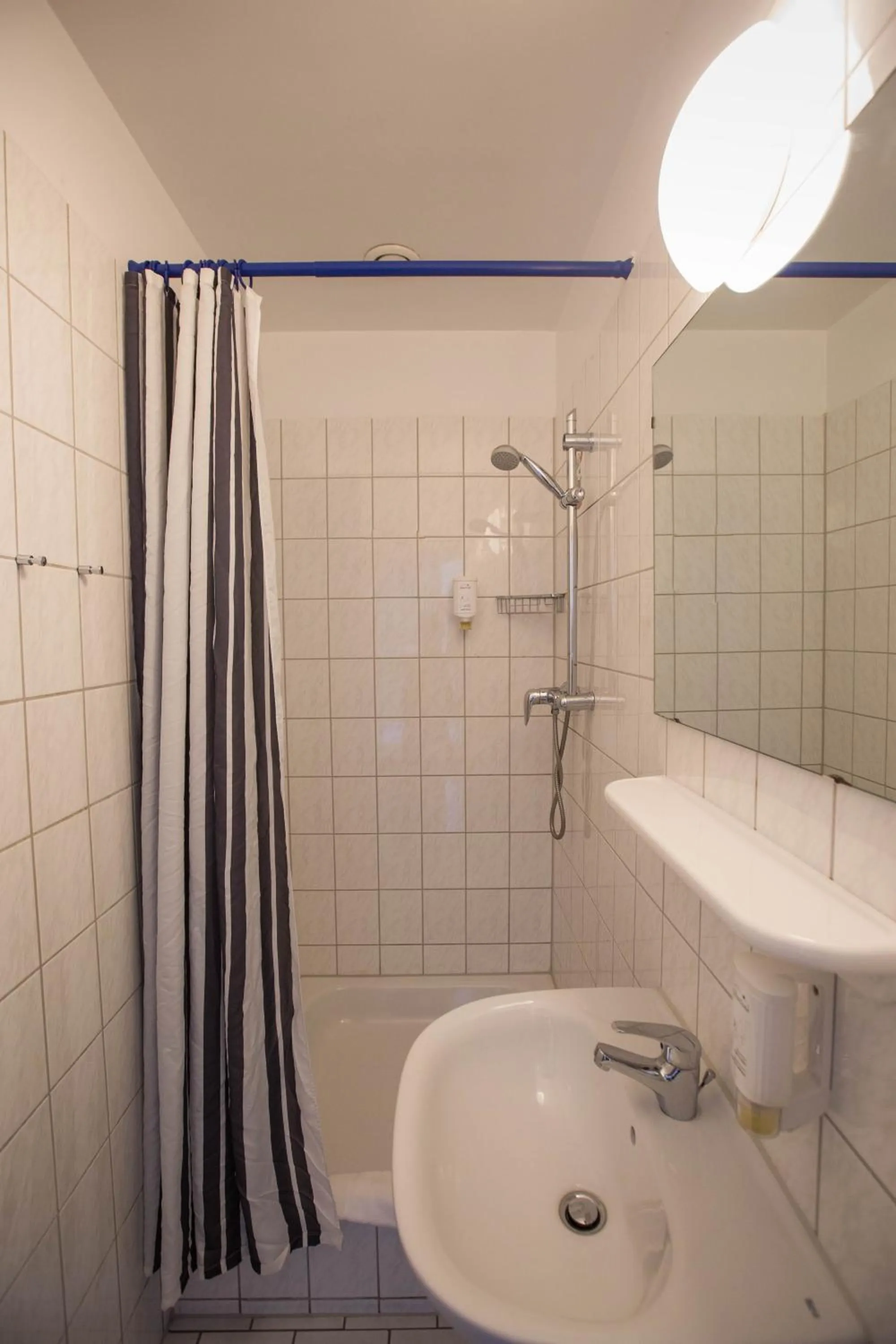 Bathroom in acama Hotel & Hostel Kreuzberg