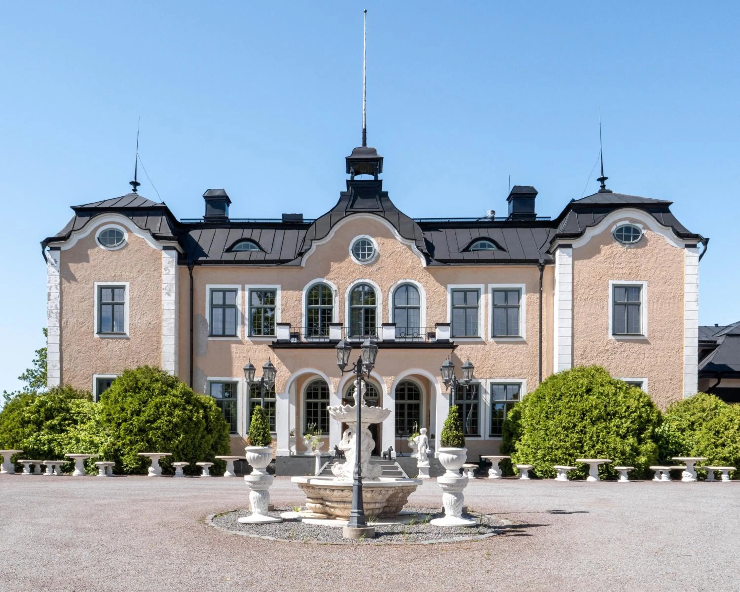 Facade/entrance in Johannesbergs Slott