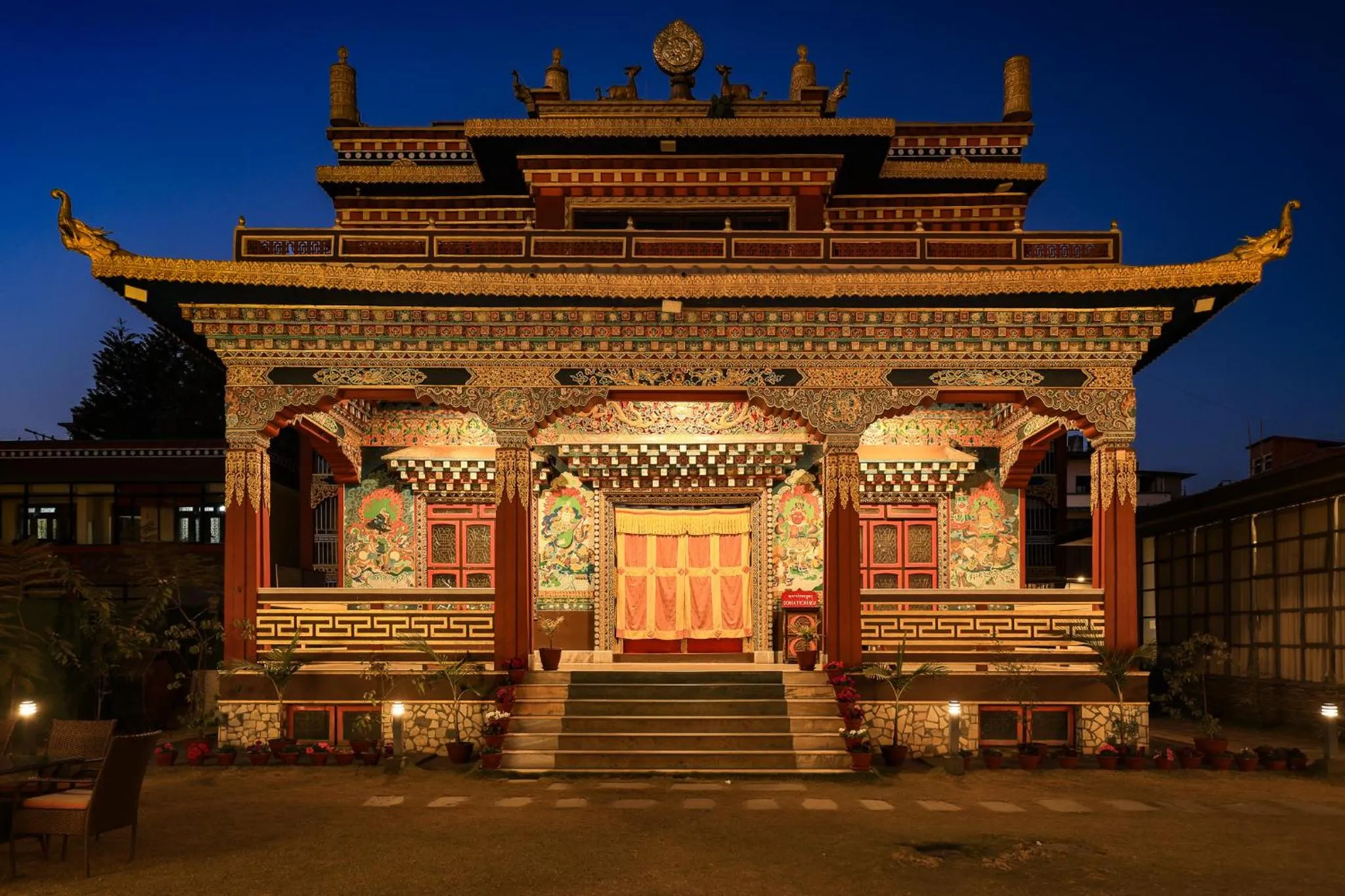 Property building in Hotel Dolmaling