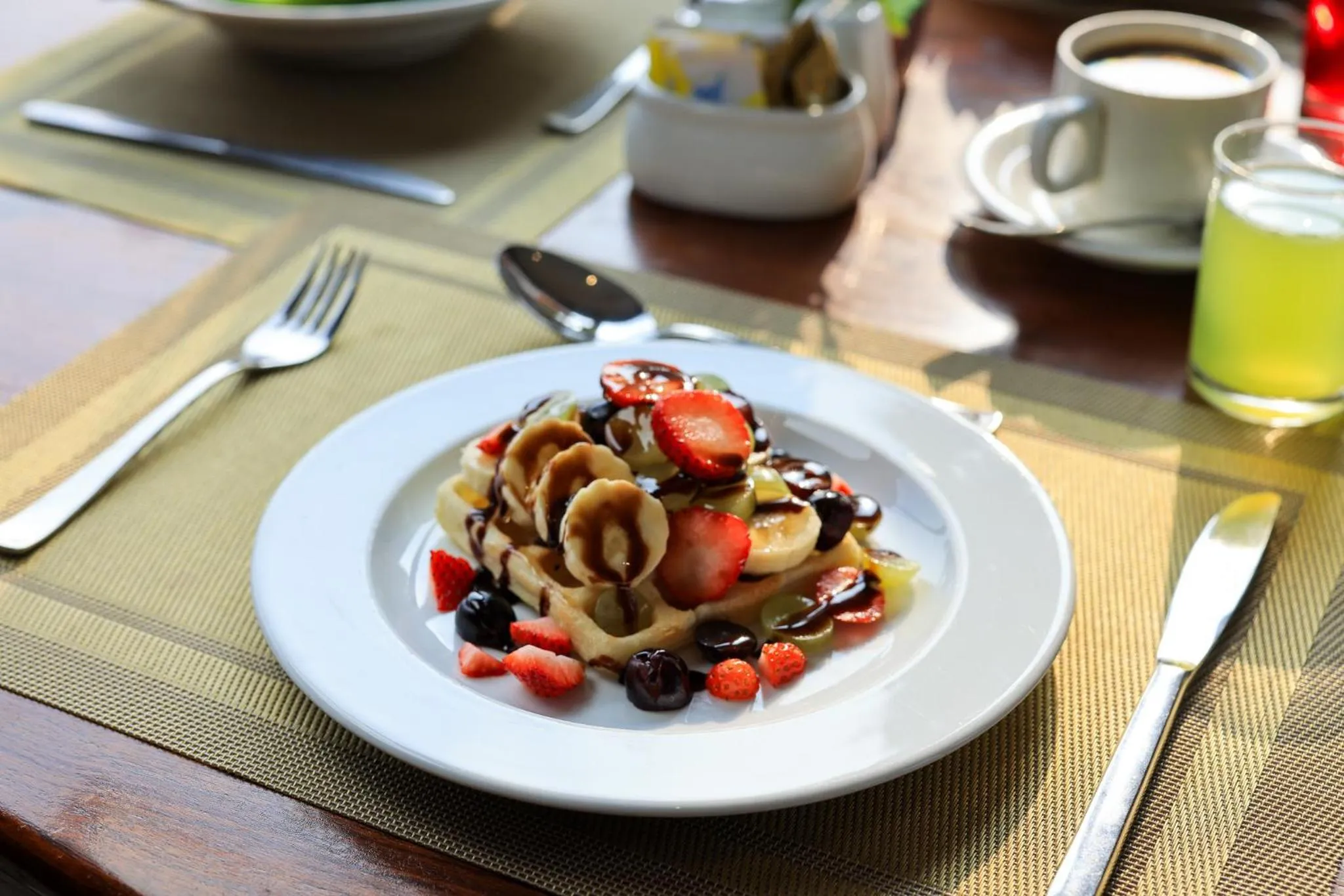 Restaurant/places to eat in Hotel Dolmaling