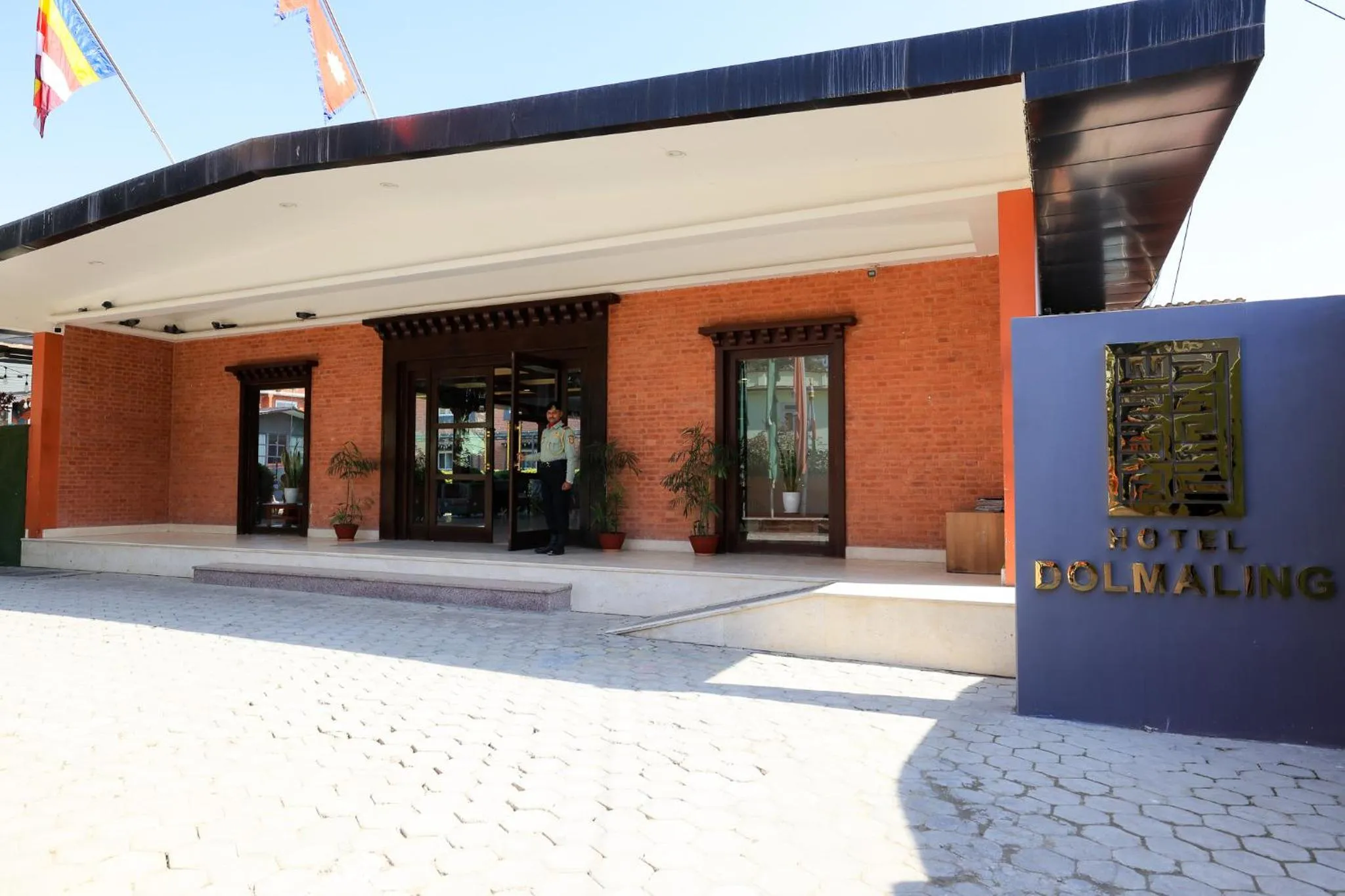 Property building in Hotel Dolmaling