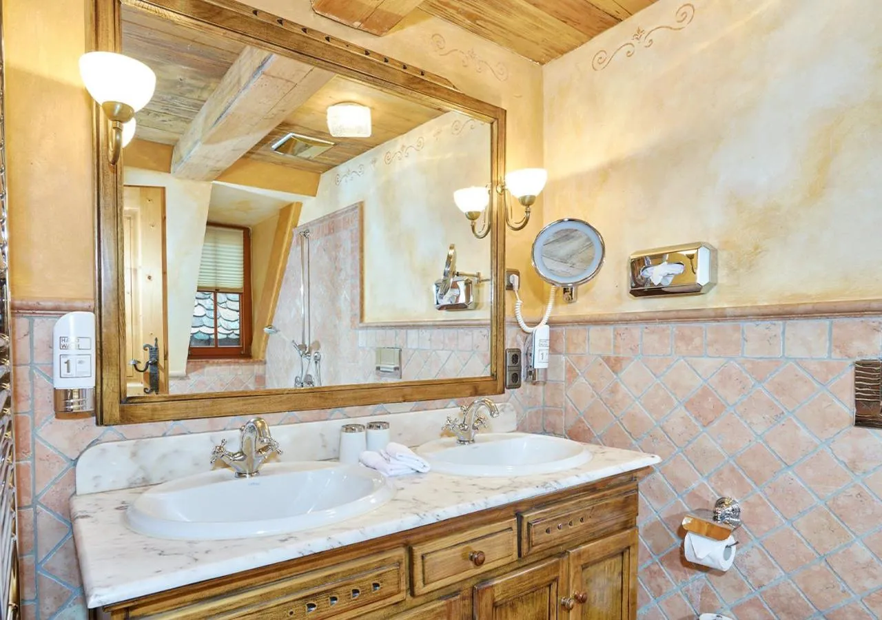 Historik Hotel Gotisches Haus garni