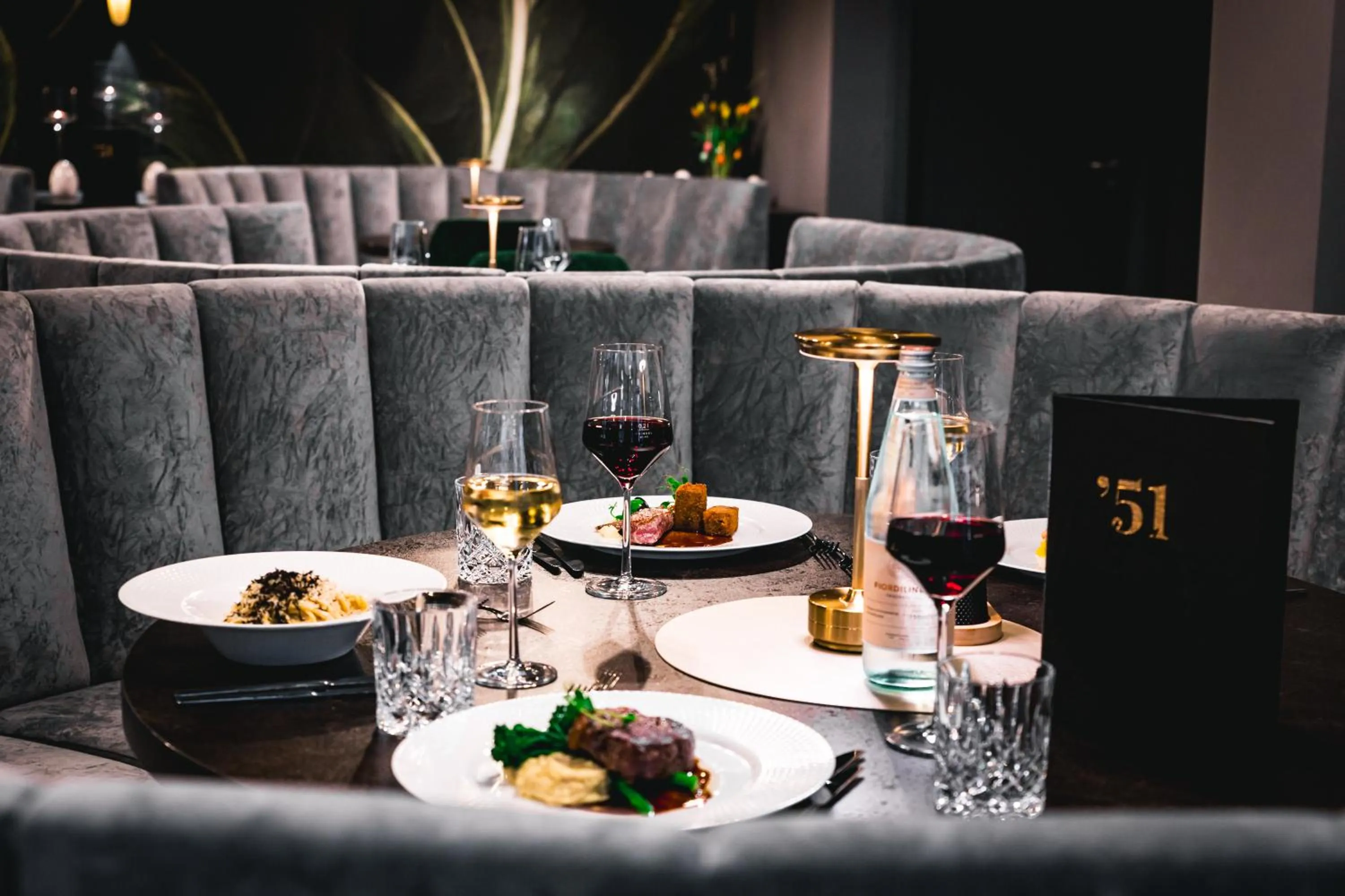 Restaurant/places to eat in Hotel Demas München-Unterhaching