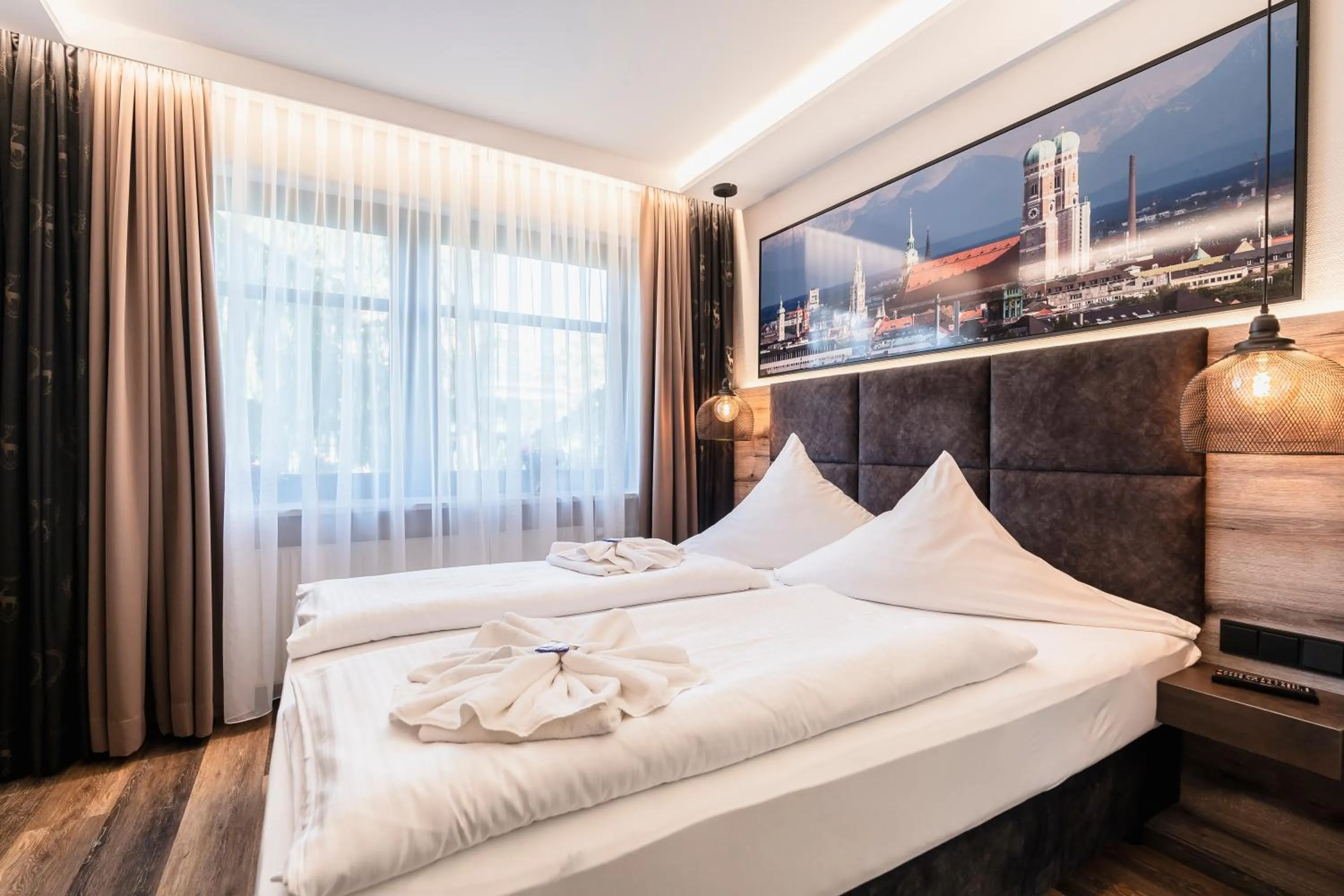 Photo of the whole room, Bed in Hotel Demas München-Unterhaching