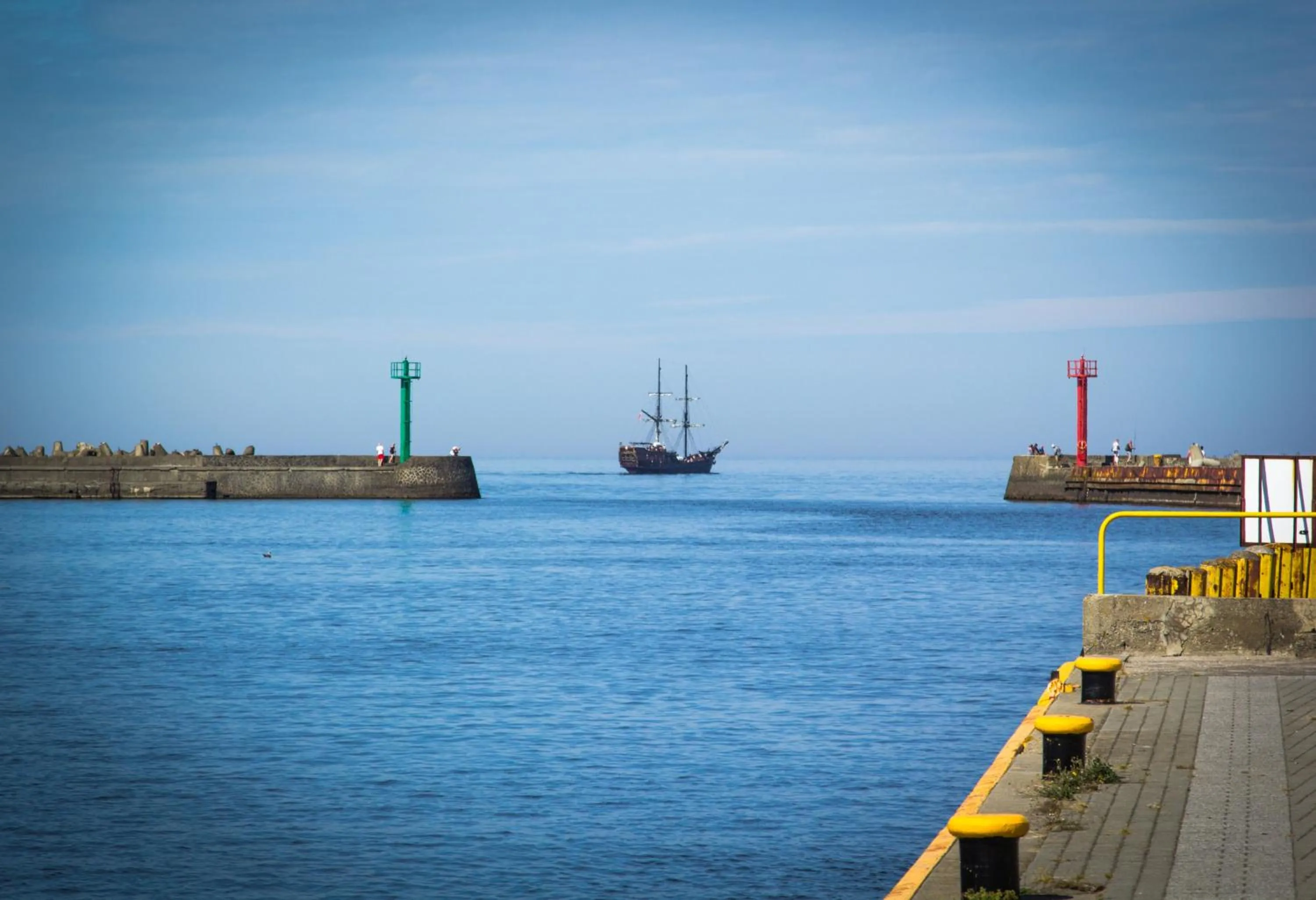 Windsurfing in AMBER PORT