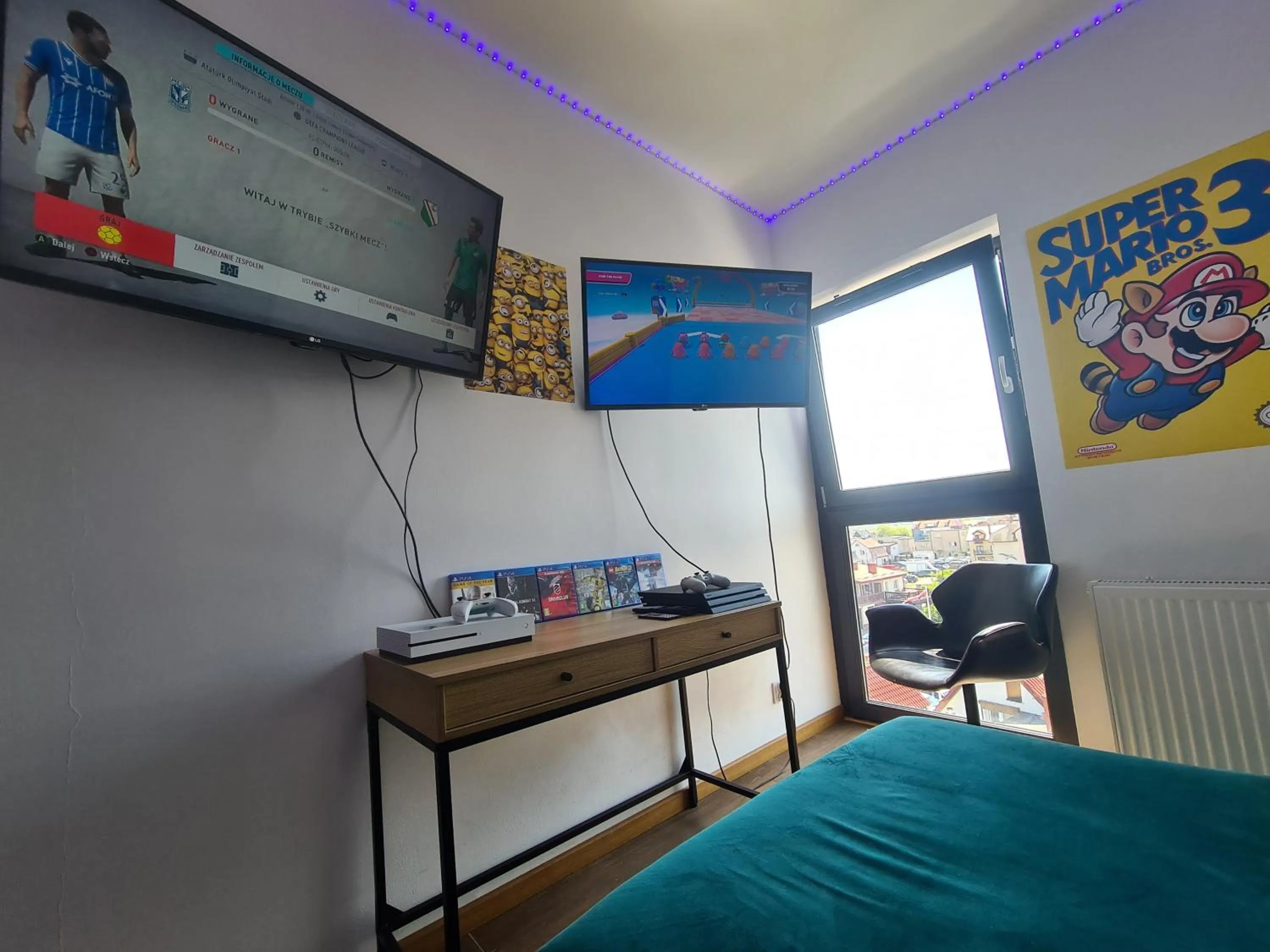 Game Room, Bed in AMBER PORT