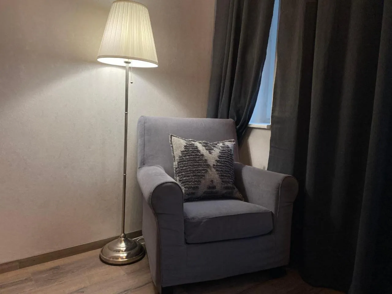 Photo of the whole room in K&S Apartments