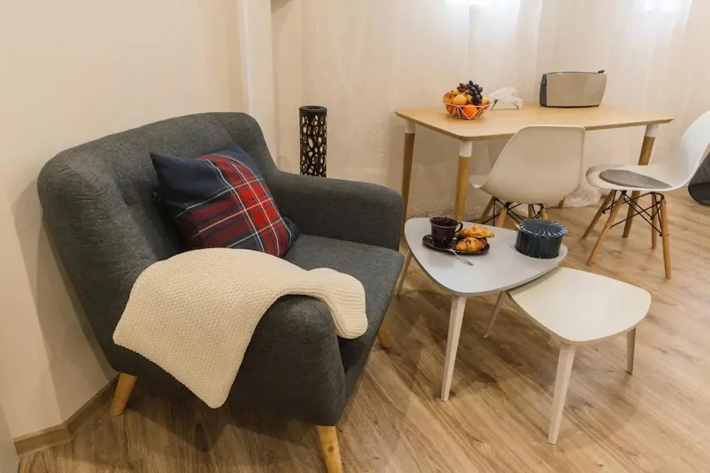 Photo of the whole room in K&S Apartments