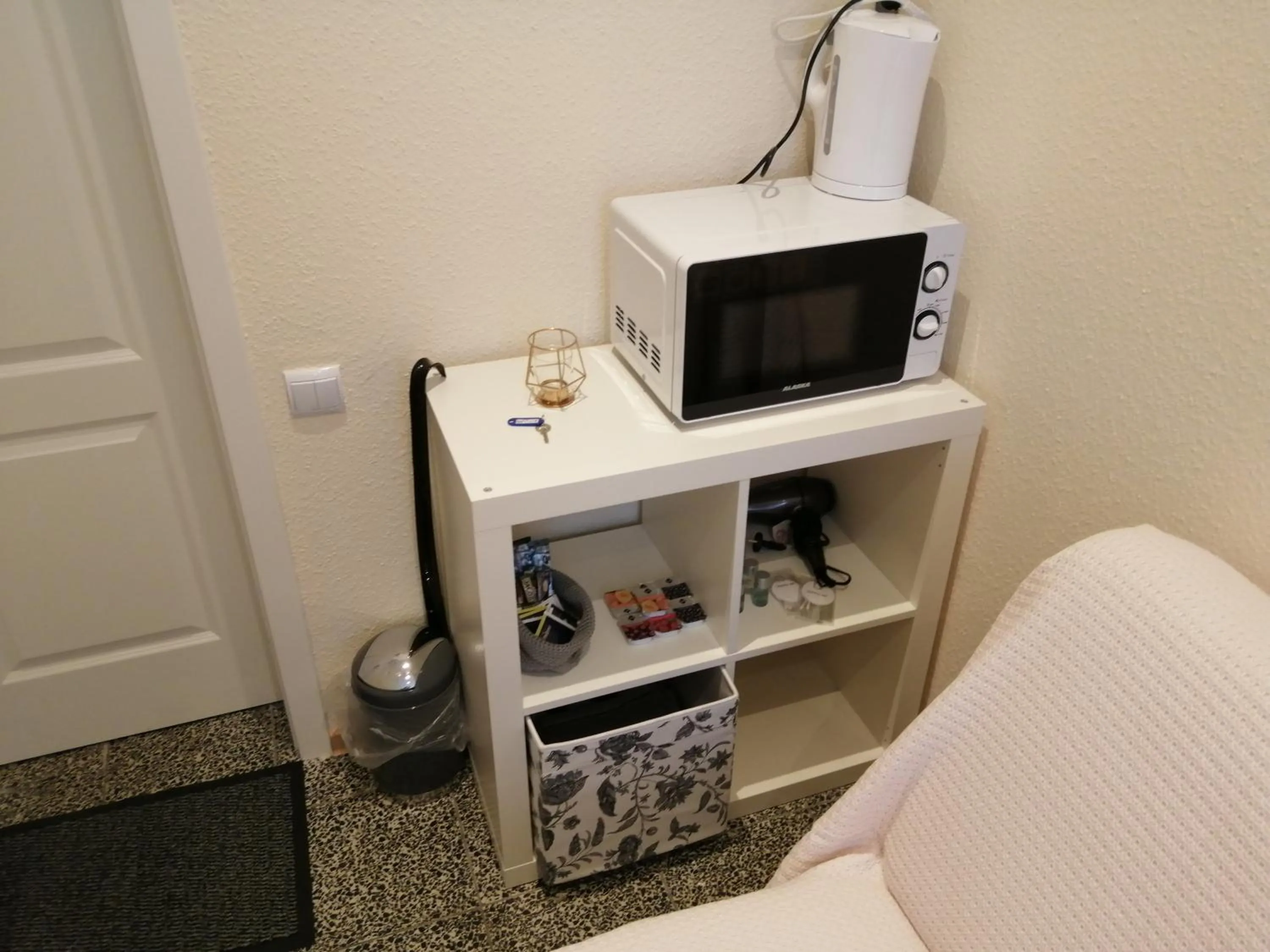 Coffee/tea facilities in K&S Apartments