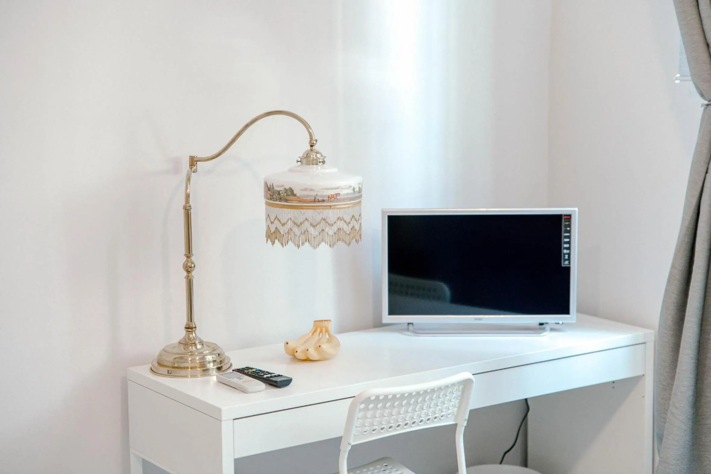 TV and multimedia in Downtown Rooms