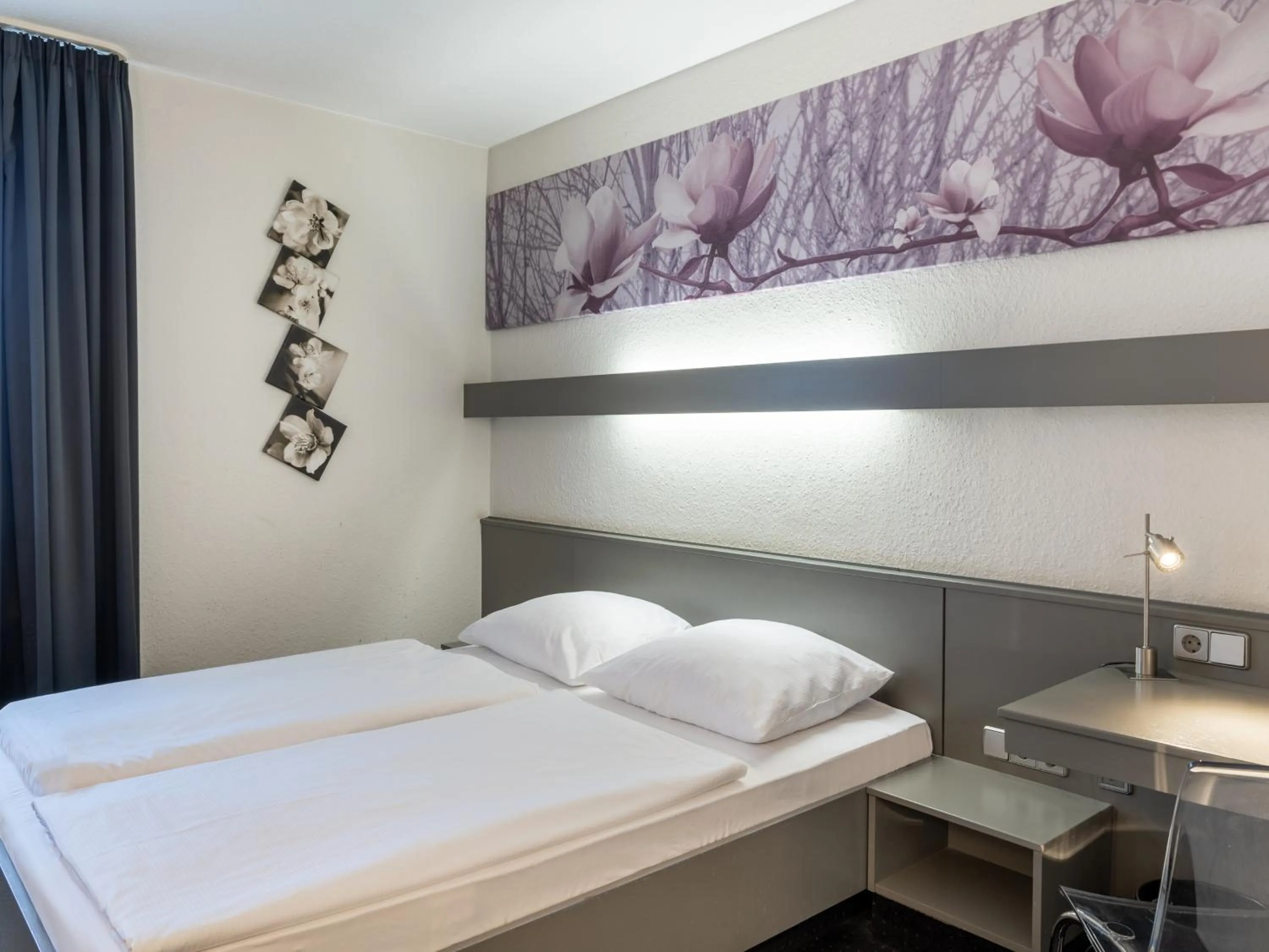 Bed in Good Morning Berlin City West