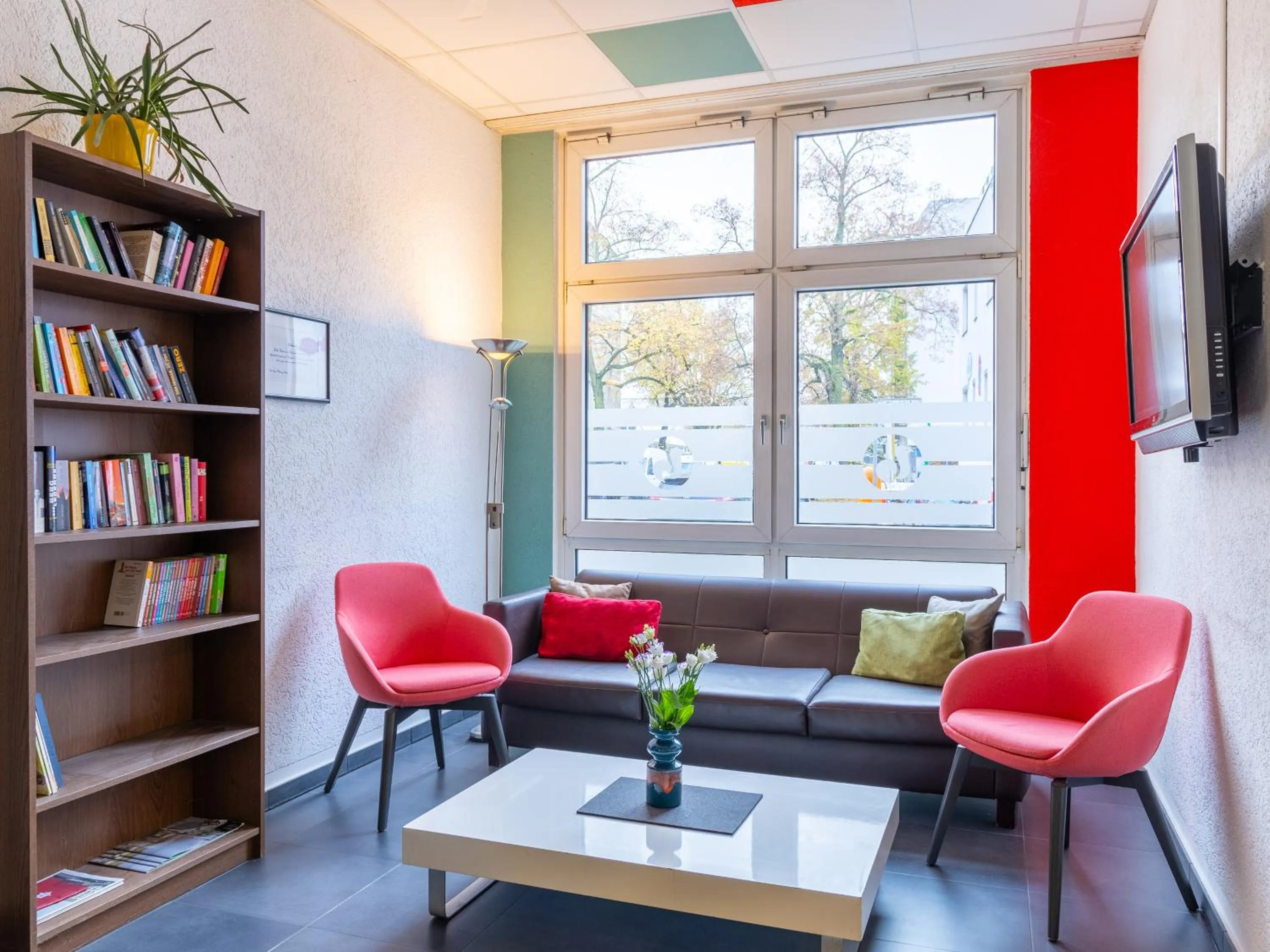 Communal lounge/ TV room in Good Morning Berlin City West