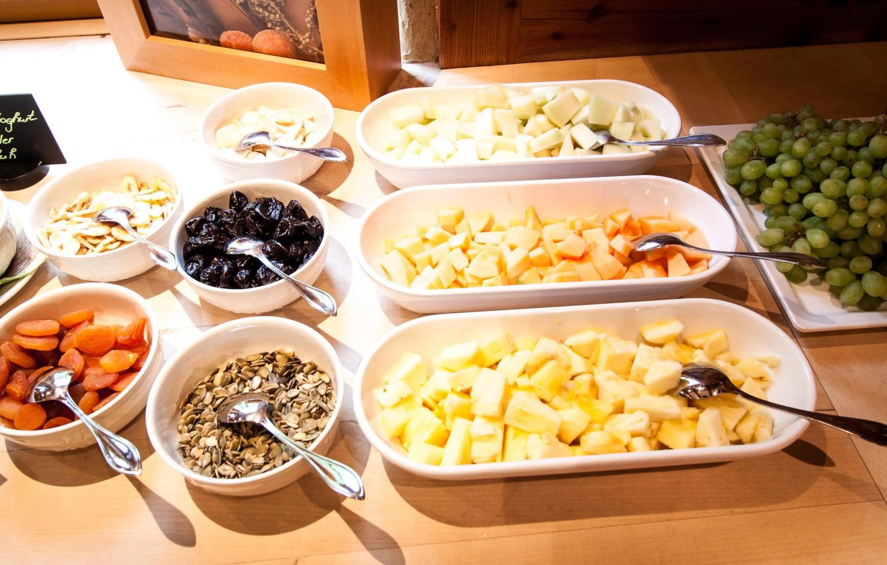 Buffet breakfast in Amselgrundschlösschen