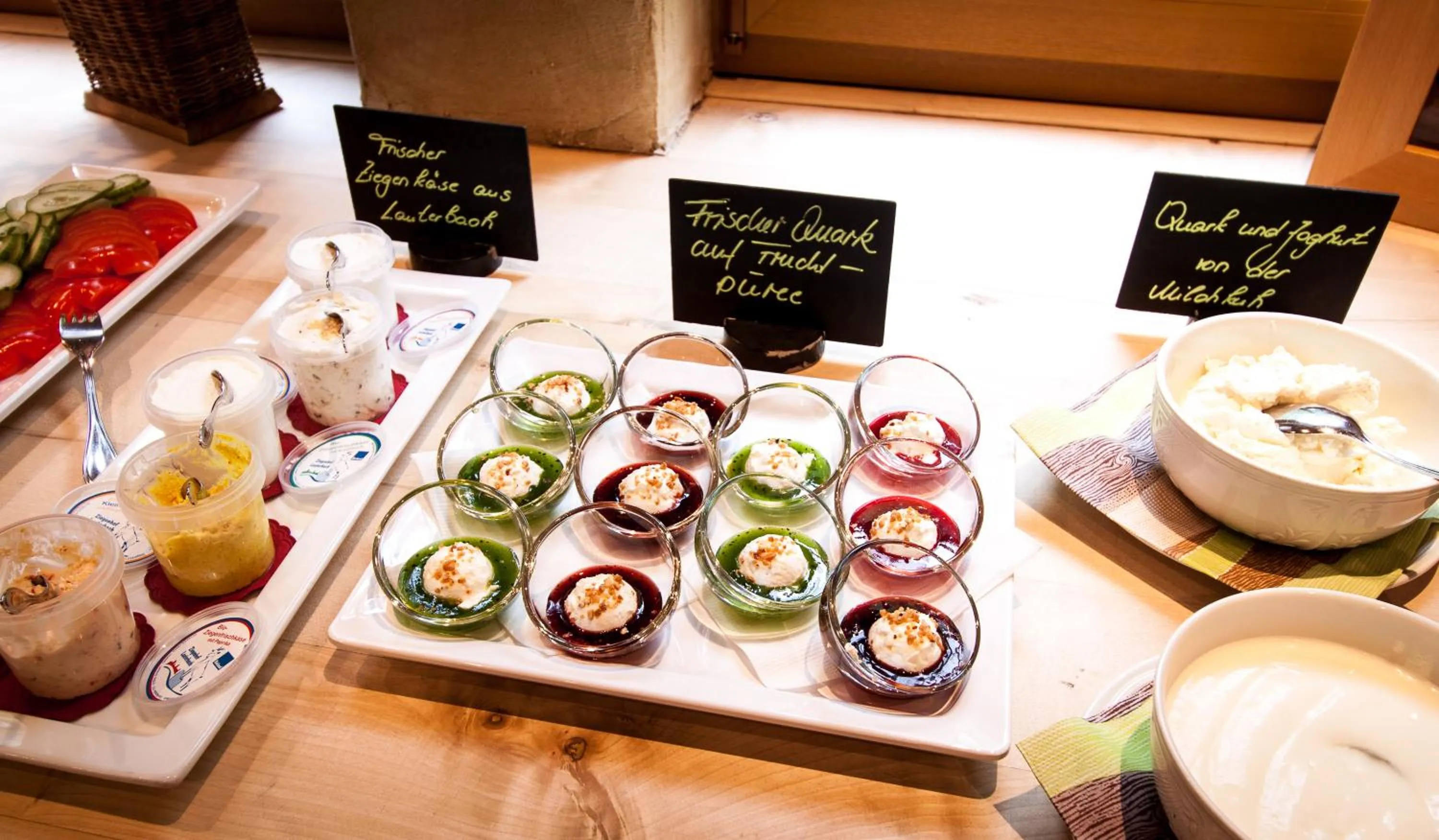 Buffet breakfast in Amselgrundschlösschen