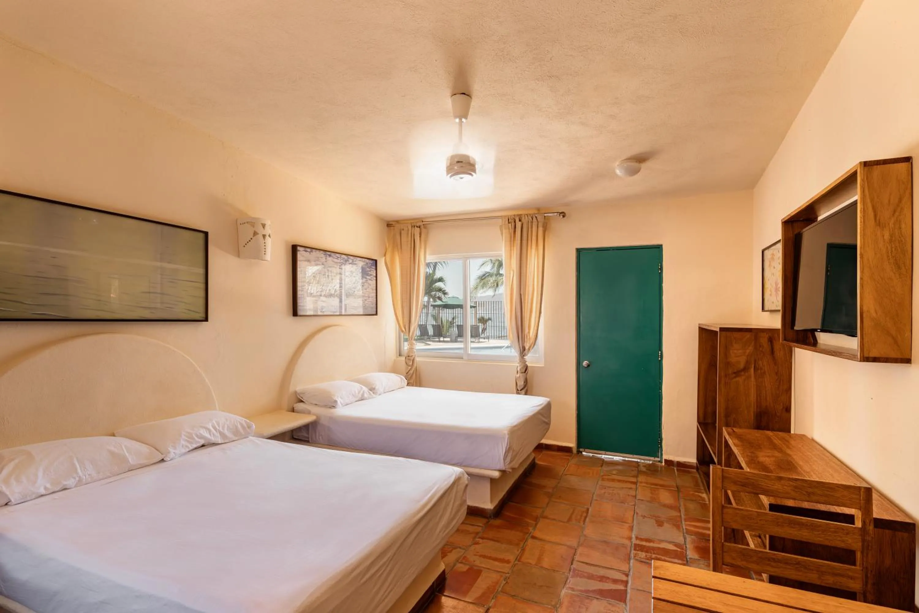 Double Room in Bungalows Las Arenas