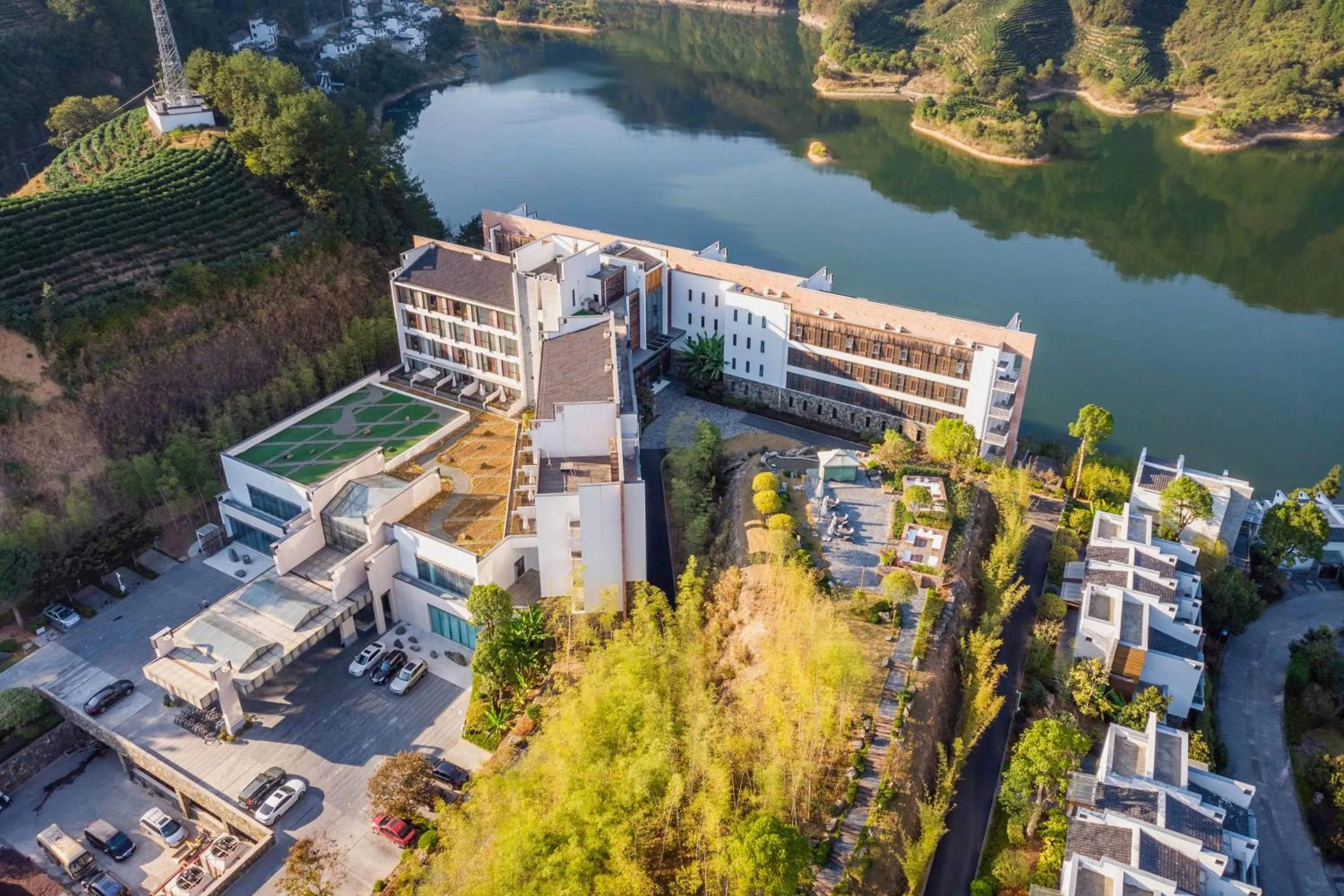 Facade/entrance in Huangshan Demaotang Hotel