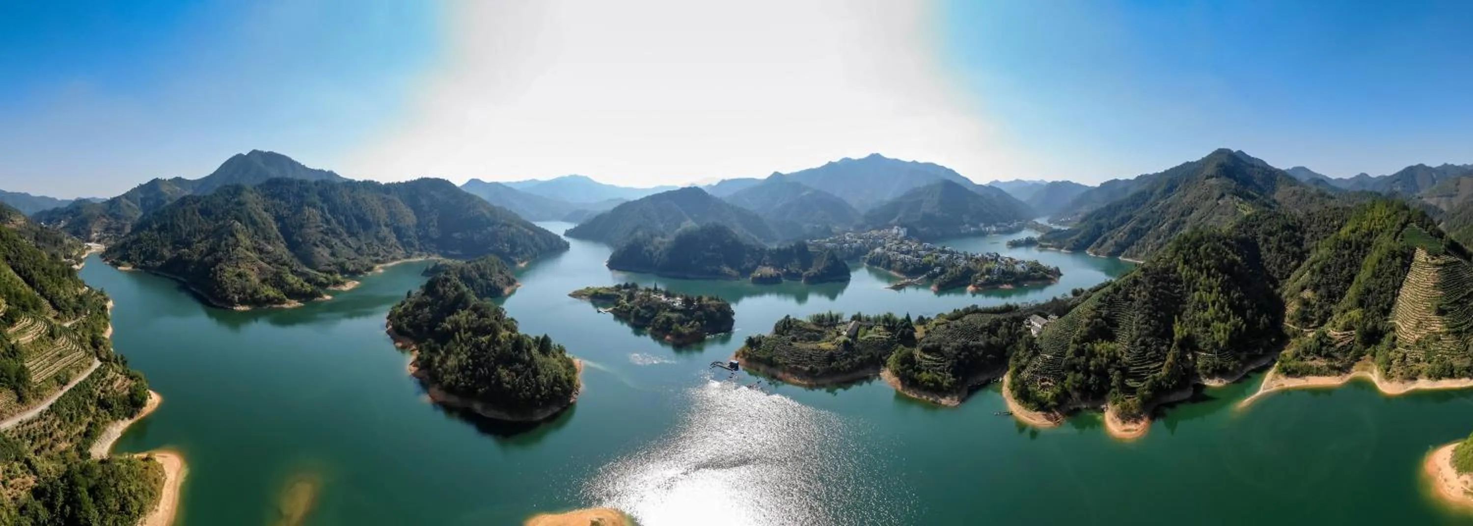 Garden in Huangshan Demaotang Hotel