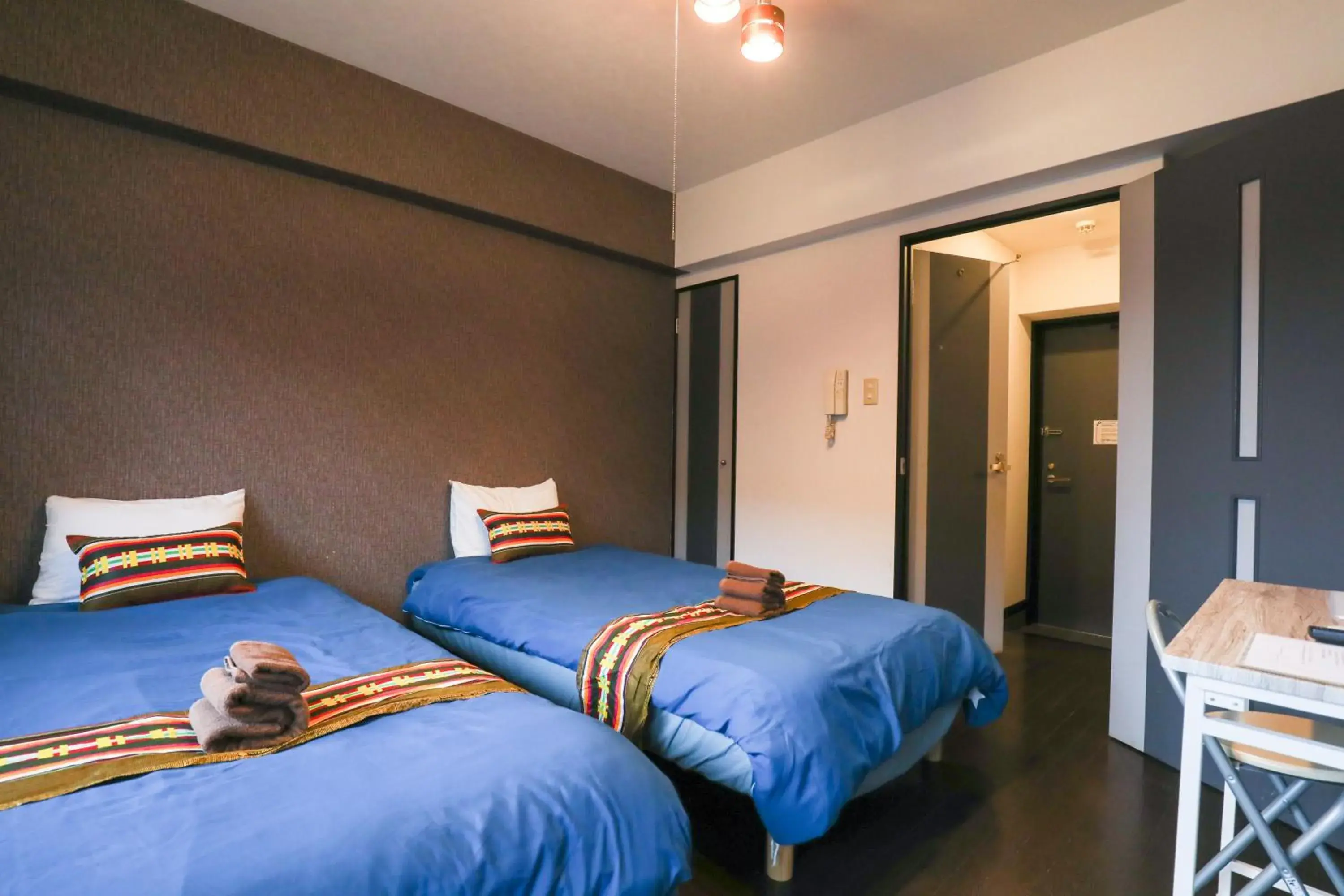 Twin Room in SUMIYOSHI APARTMENT Hotel 住吉アパートメントホテル Twin Room in SUMIYOSHI APARTMENT Hotel 住吉アパートメントホテル