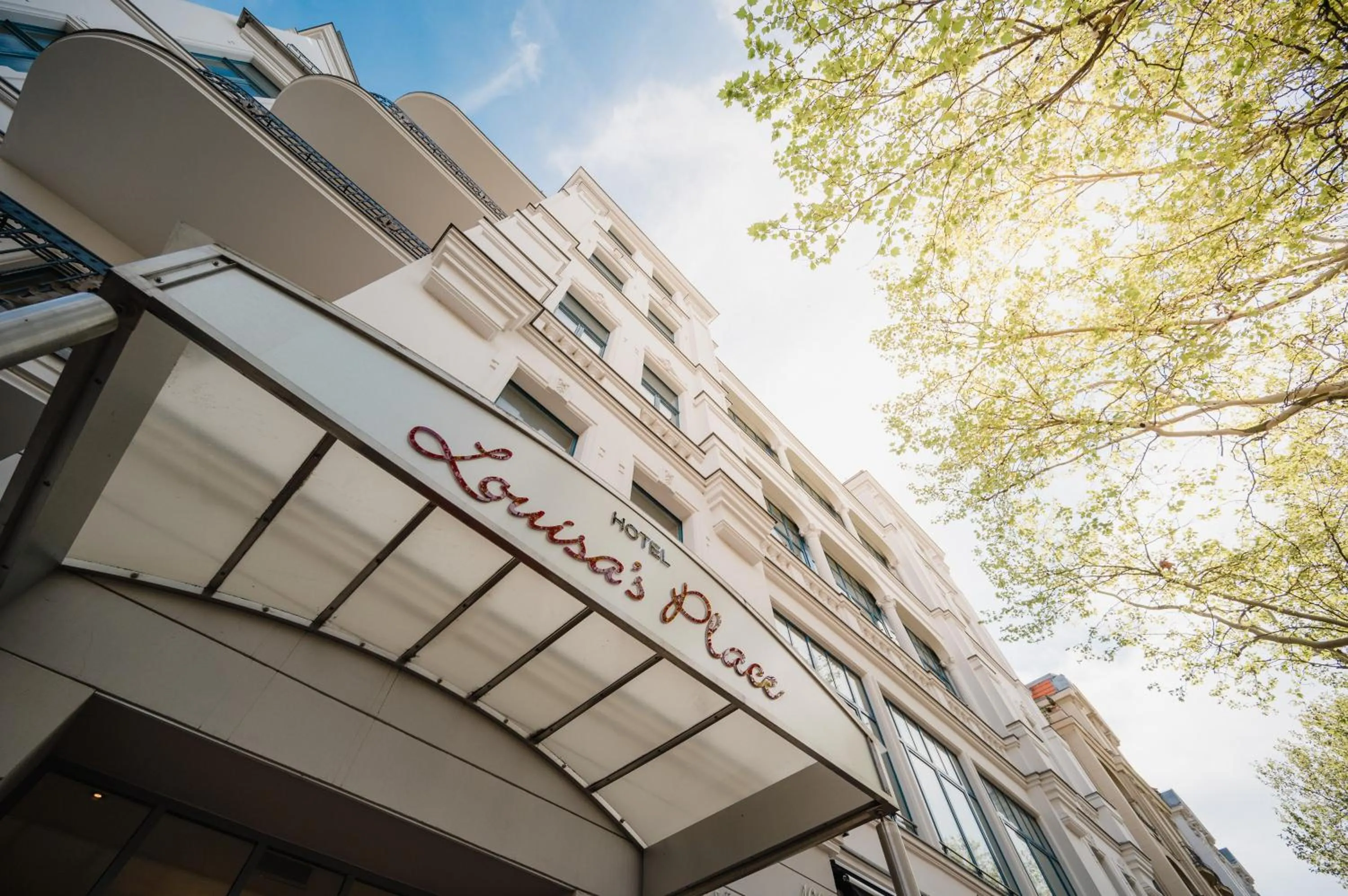 Property building in Louisa's Place