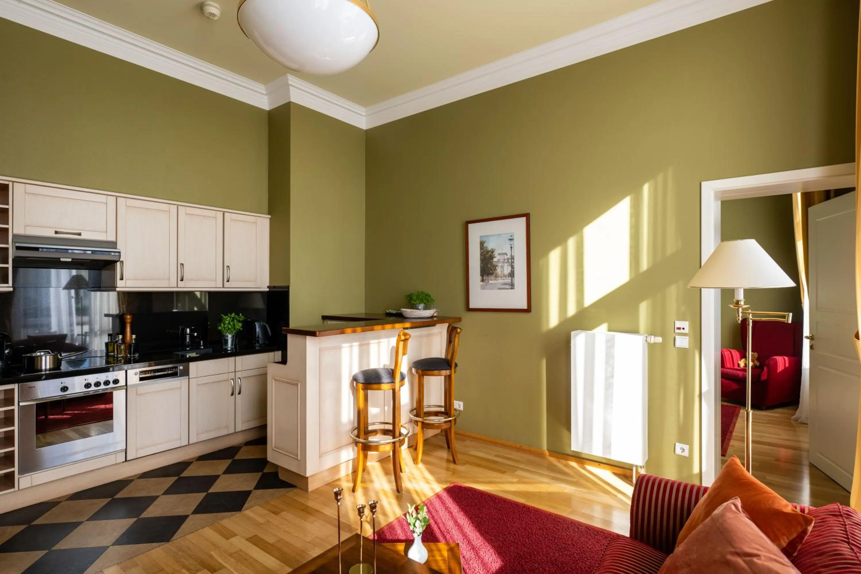 Kitchen or kitchenette in Louisa's Place