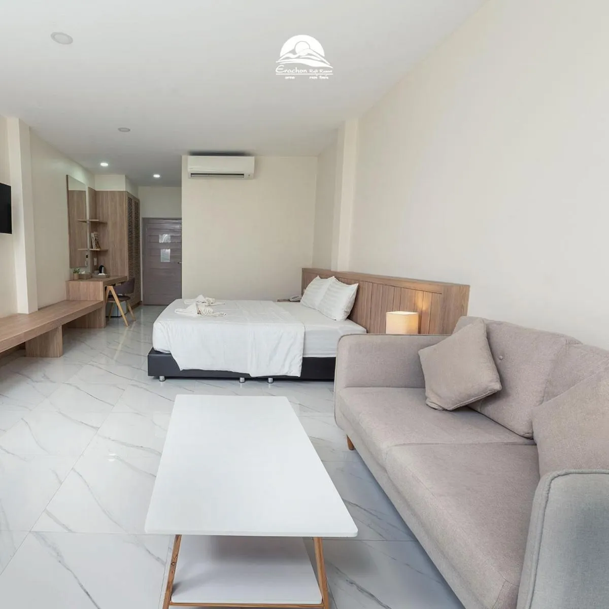 Bed in Erachon Raft Resort