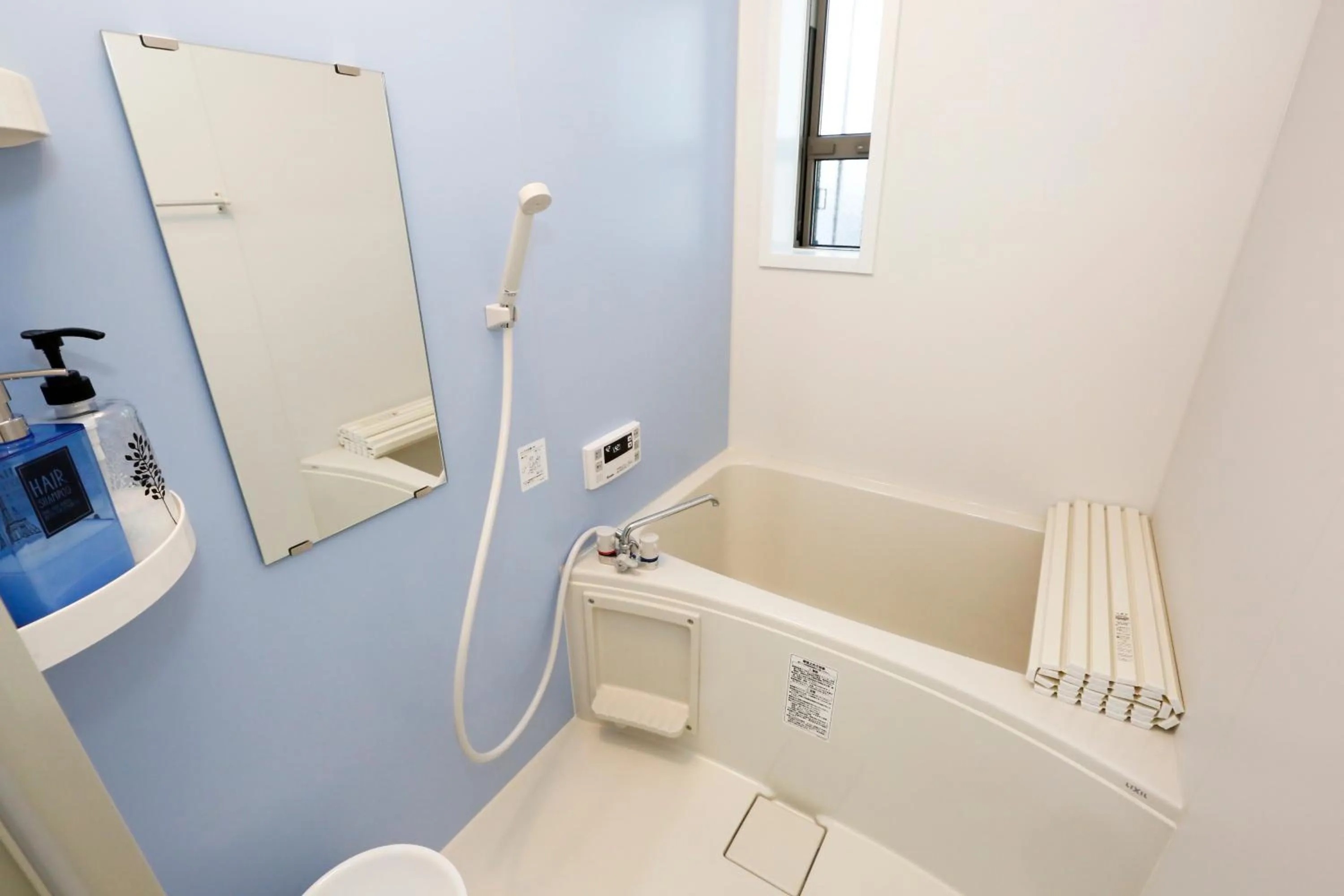 Bathroom in Tokyo Enjoy Hotel