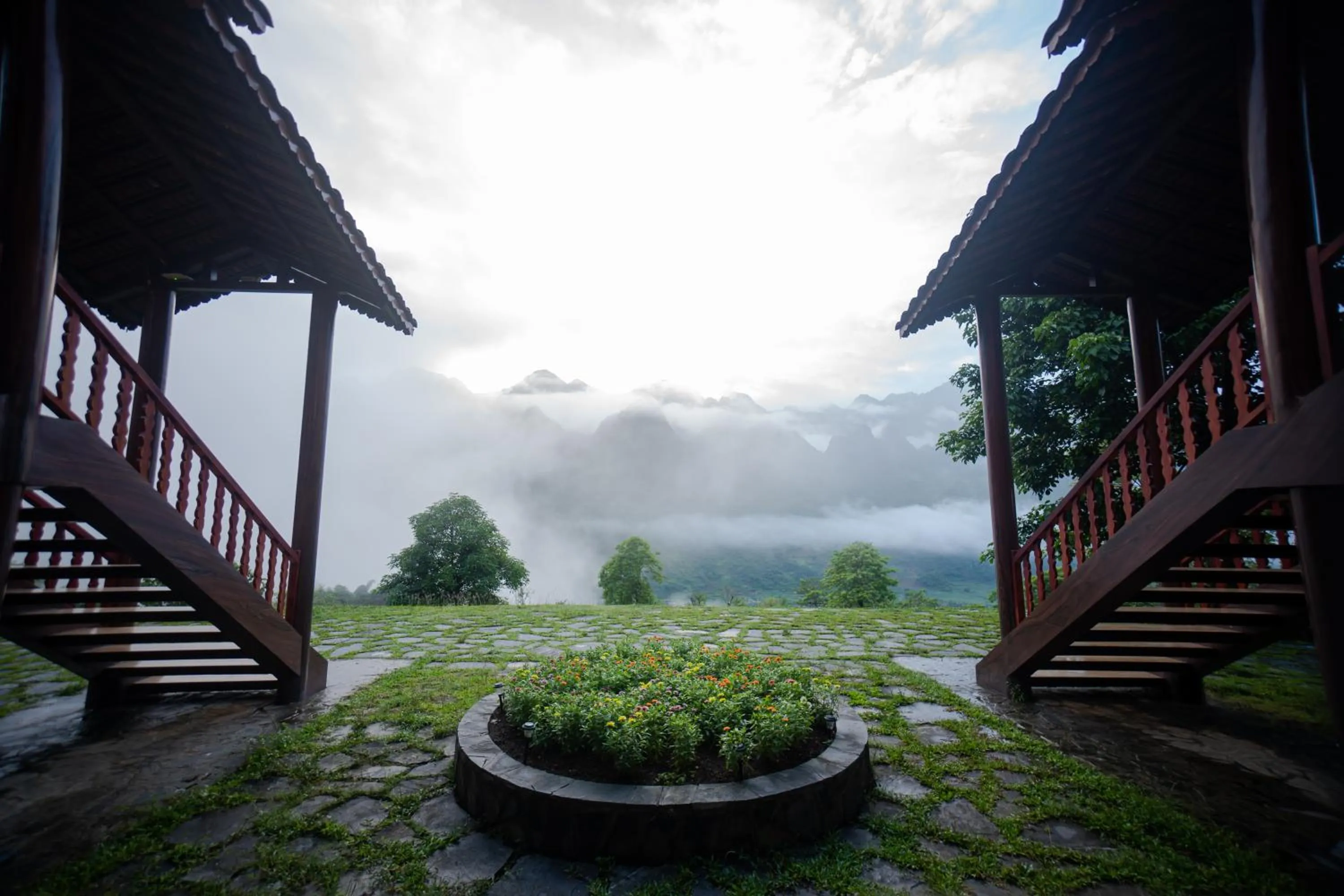 H'mong Village Resort Ha Giang