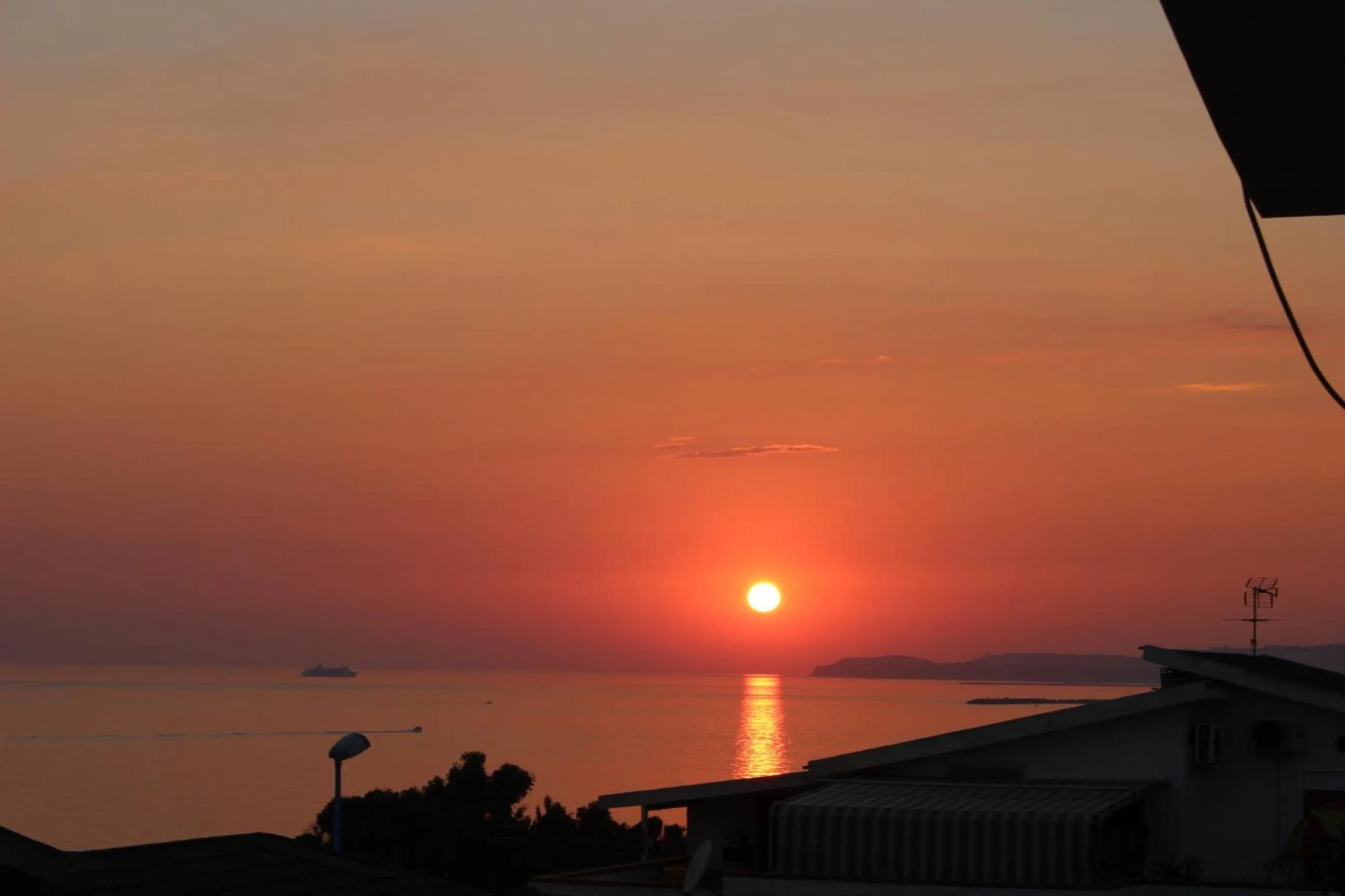 Beach in Terrazze Naos