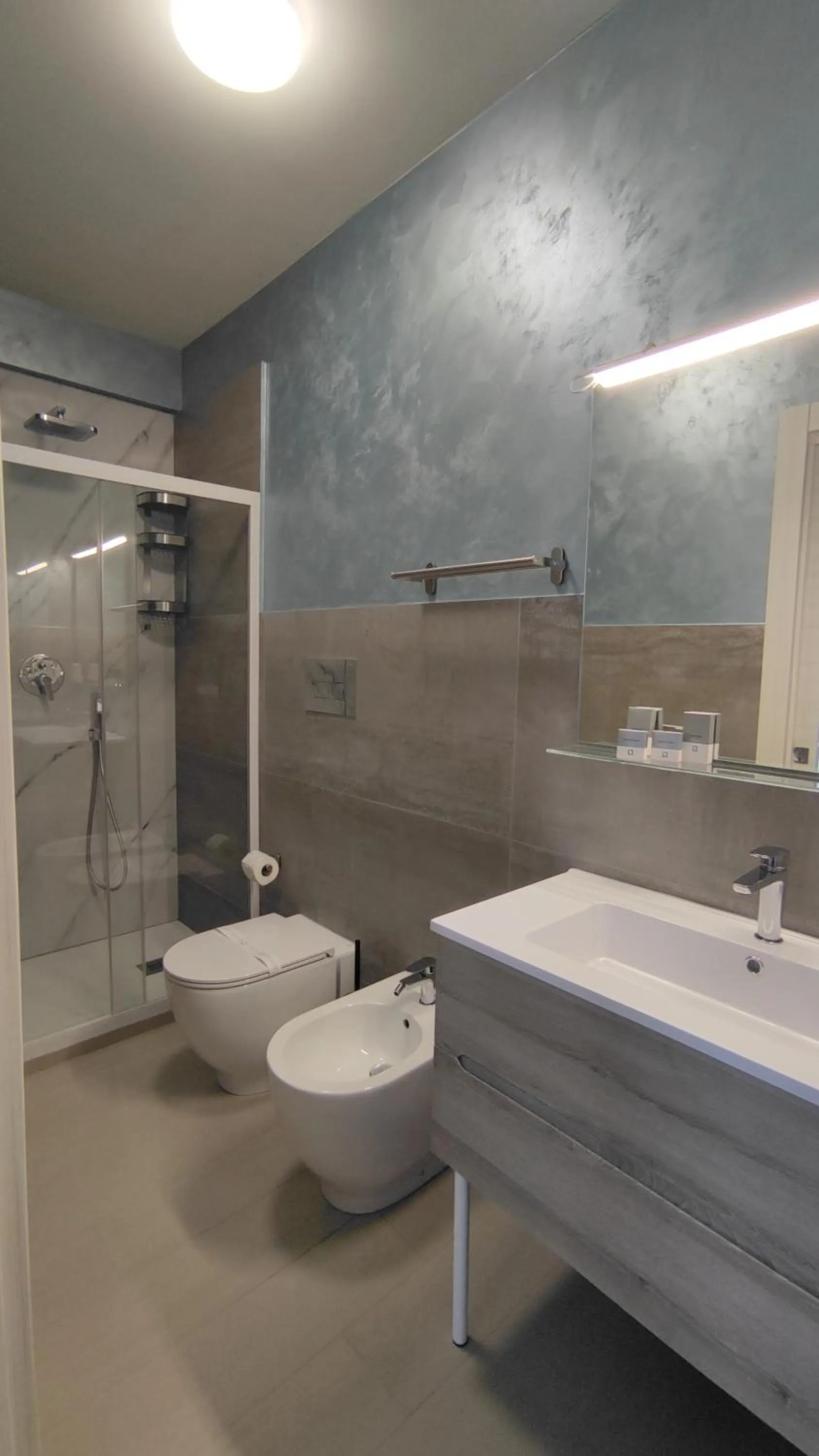 Bathroom in Terrazze Naos