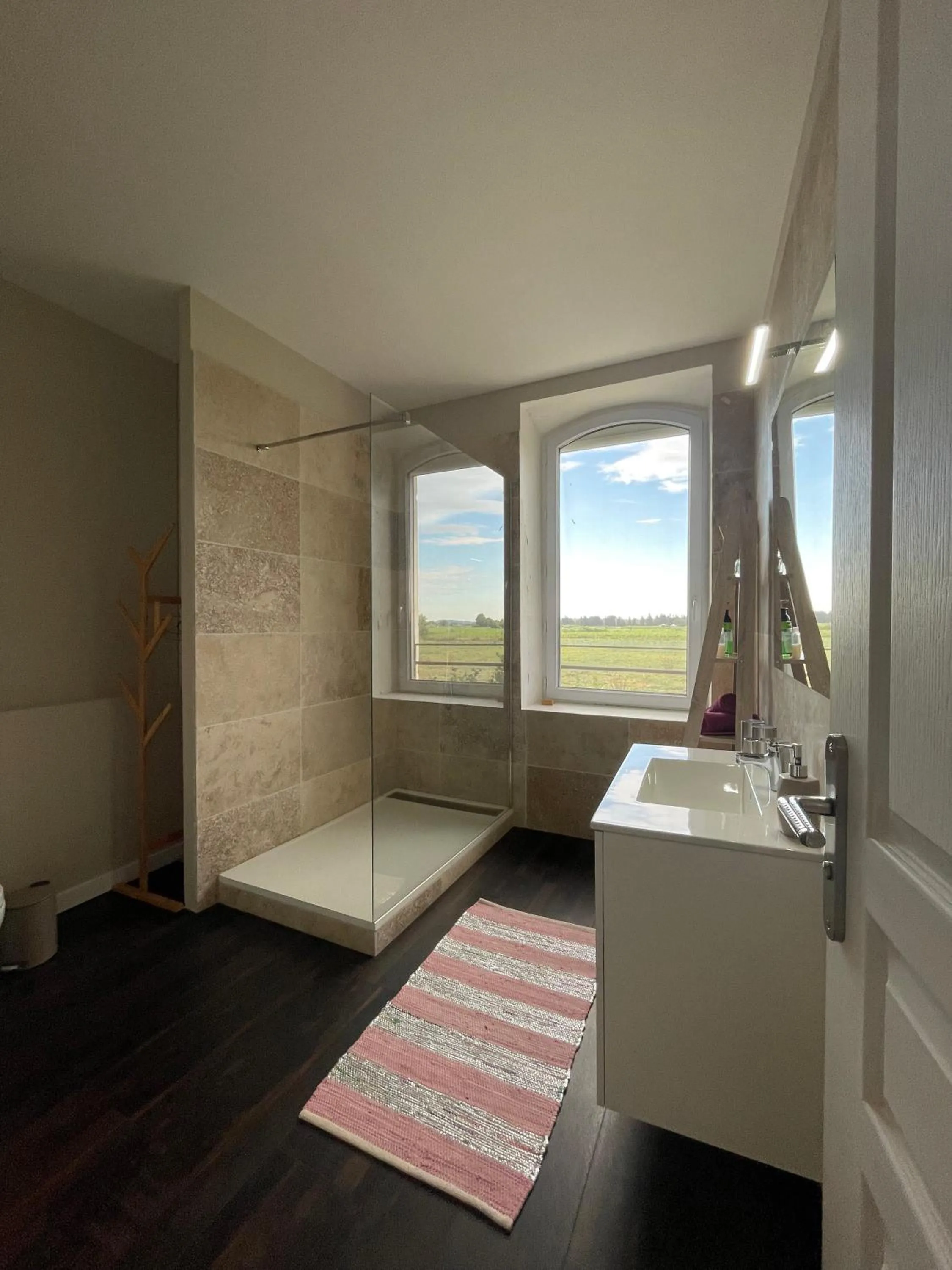 Bathroom in Mas Tareau la Syrah